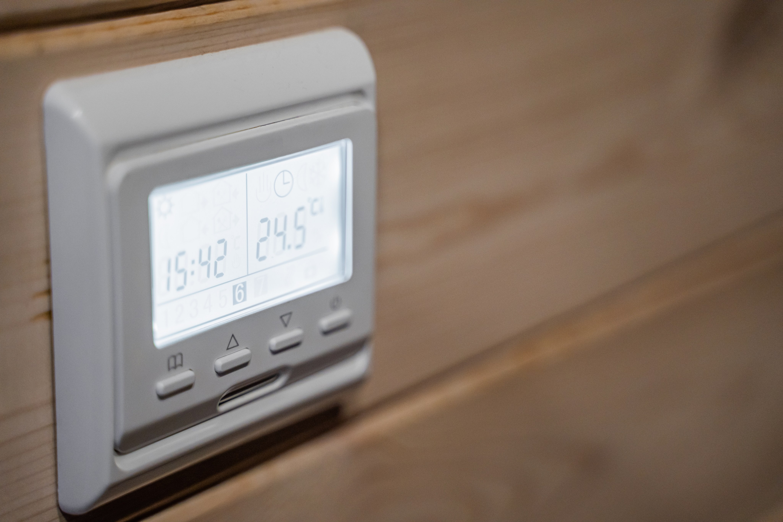 Интерьерная съемка частного гостевого дома. Занимаюсь профессиональной фотографией и живу рядом с Байкалом. Работаю в разных жанрах