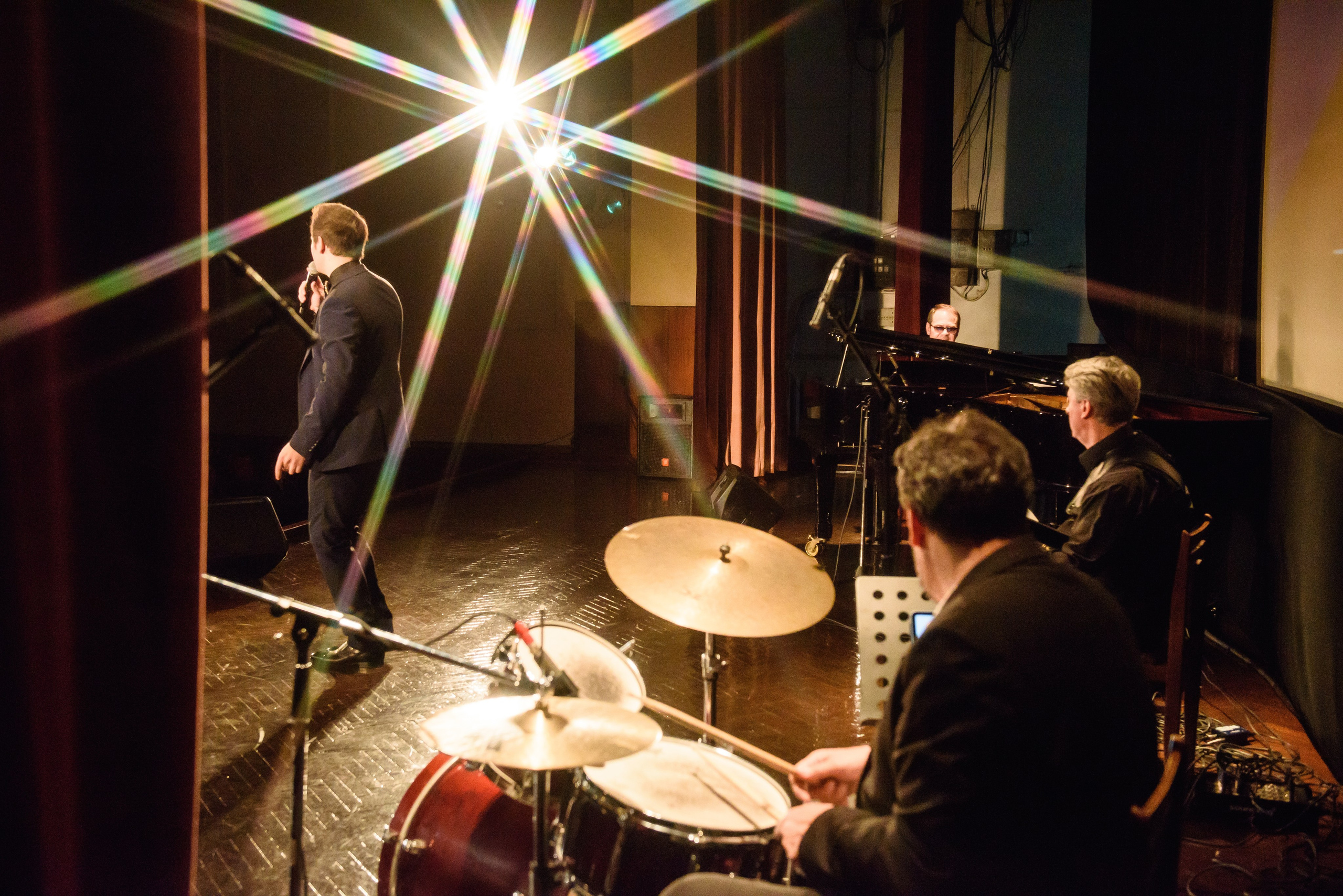 Памяти Анны Герман и Муслима Магомаева — «Имена на все времена», ЦДЛ. Бренд-фотограф для экспертов и блогеров в Москве Влада Горбовская