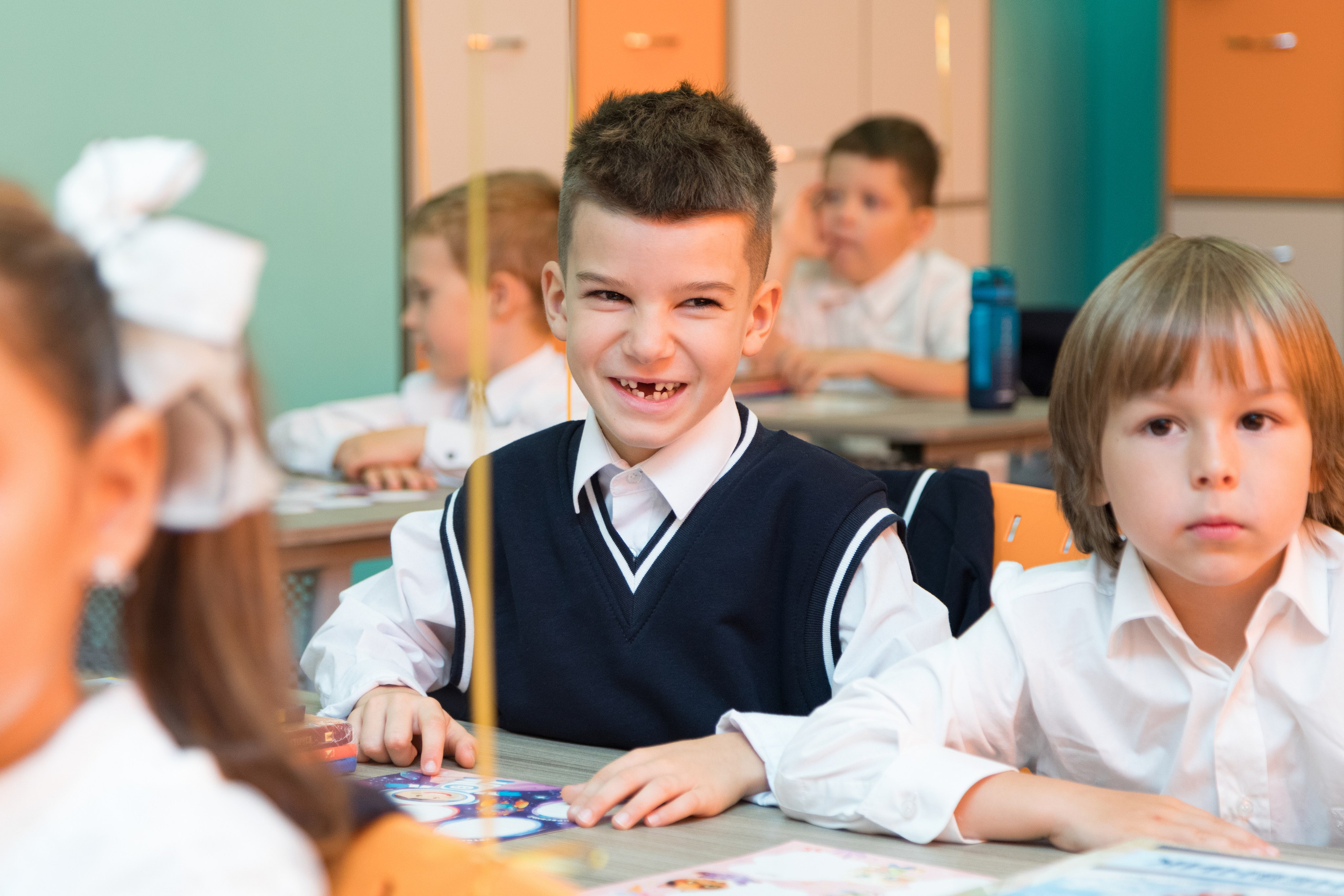 Линейка первоклассников. Детский и контент фотограф Надя Волкова Санкт-Петербург