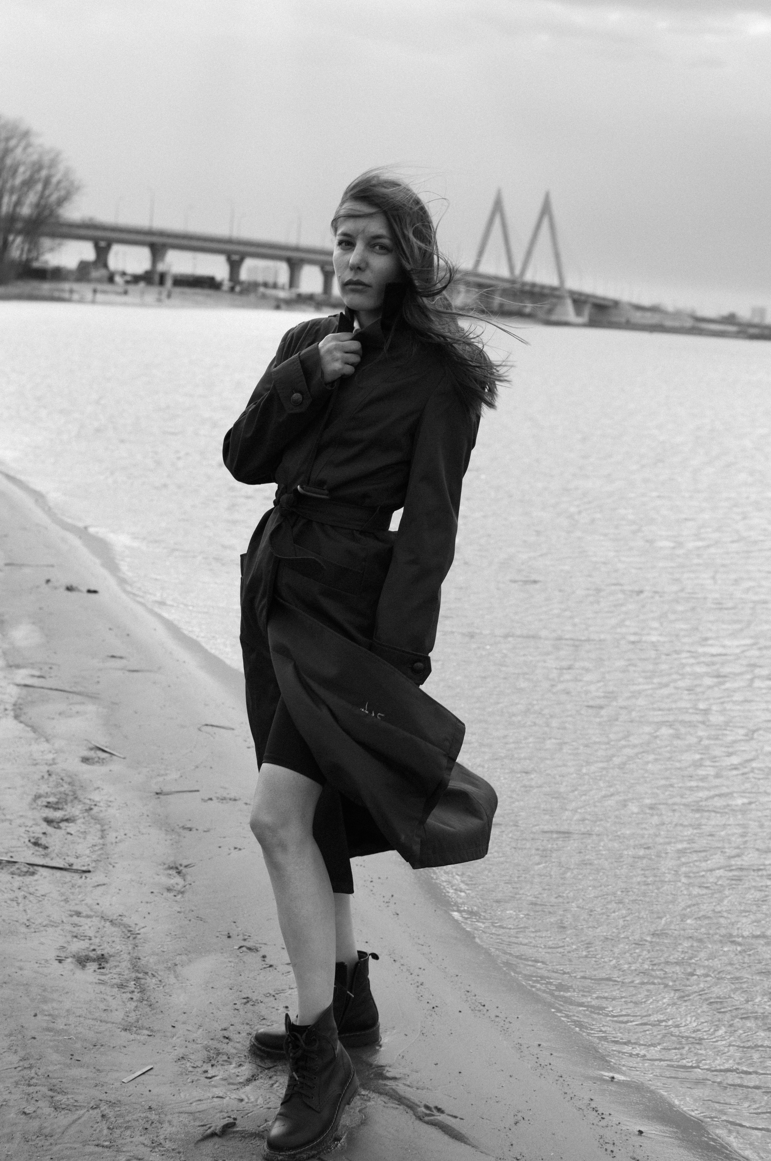 женский портрет, фотограф казань, фотограф спб, фотосессия, индивидуальная фотосессия, фото - терапия, Я-Есть, фотография, фотосессия в Казани, фотограф Дарья Гром, психологический портрет, чернобелая фотография, фотограф чб, фото история, фотосессия души