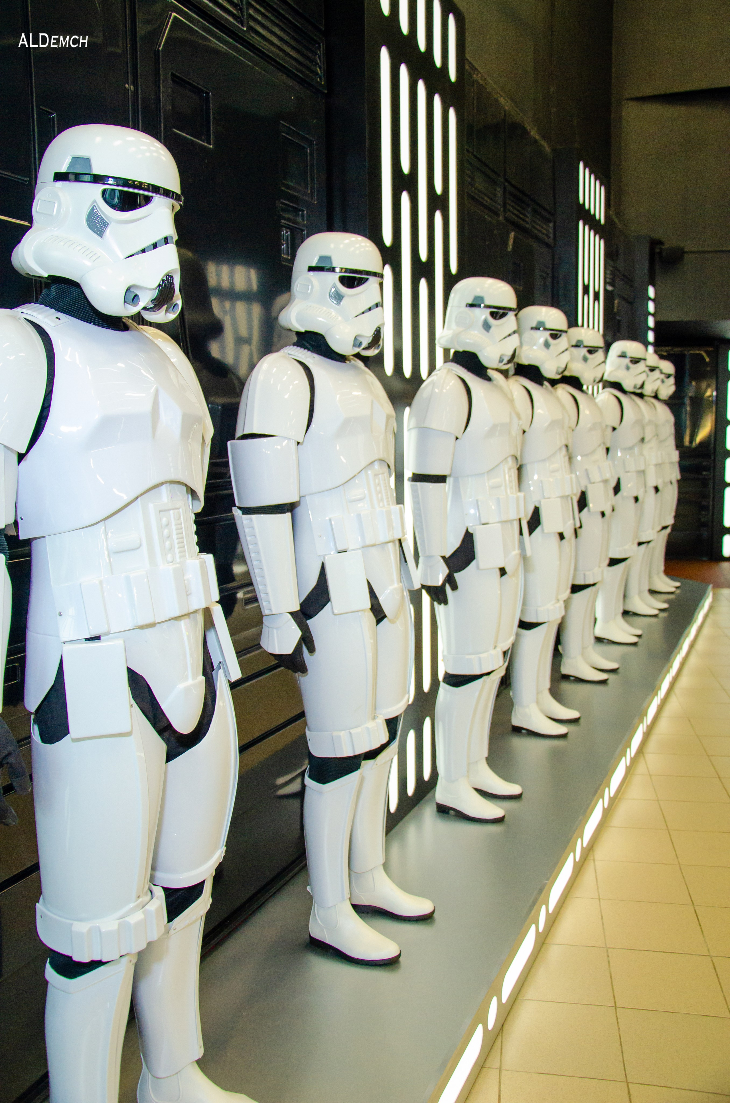 Фотосессия на ВДНХ косплей выставки по звёздным войнам