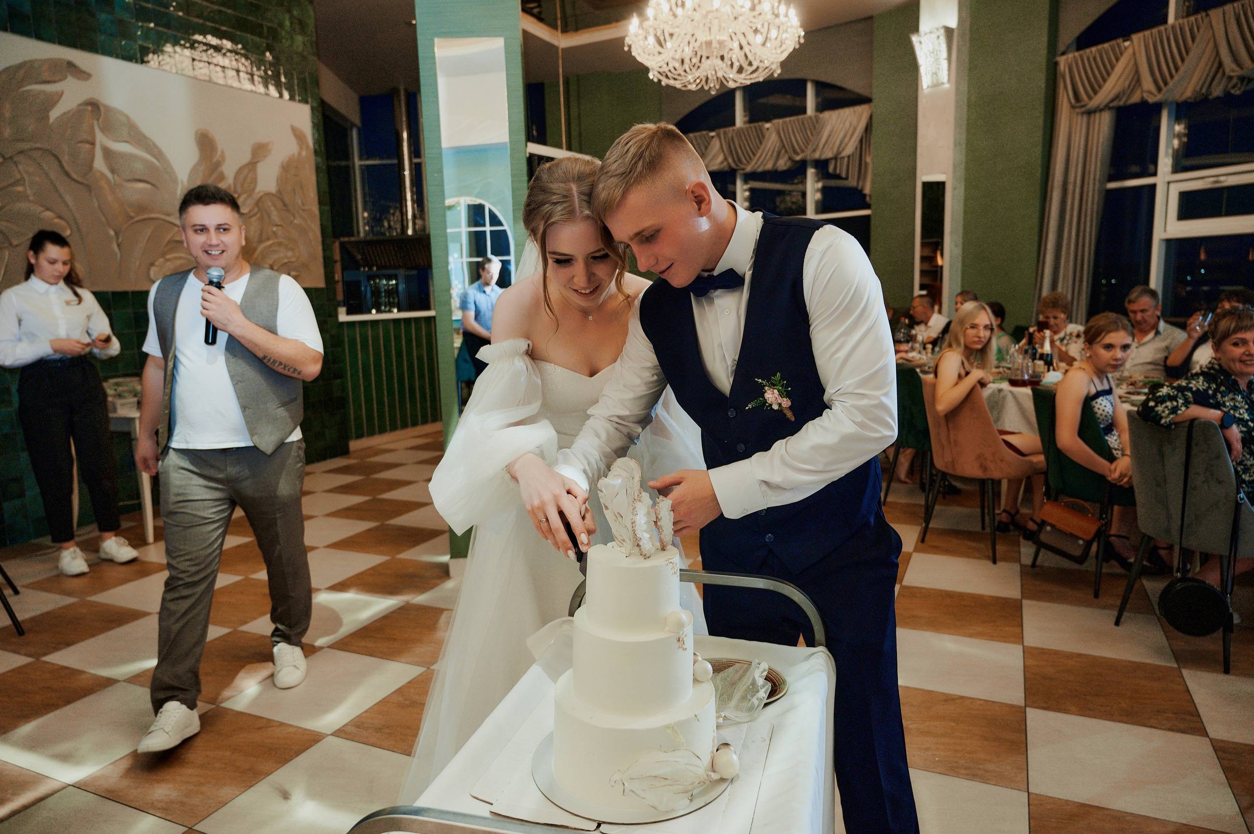 Олег и Лиза. Фото-видеосъемка свадеб Venson Films