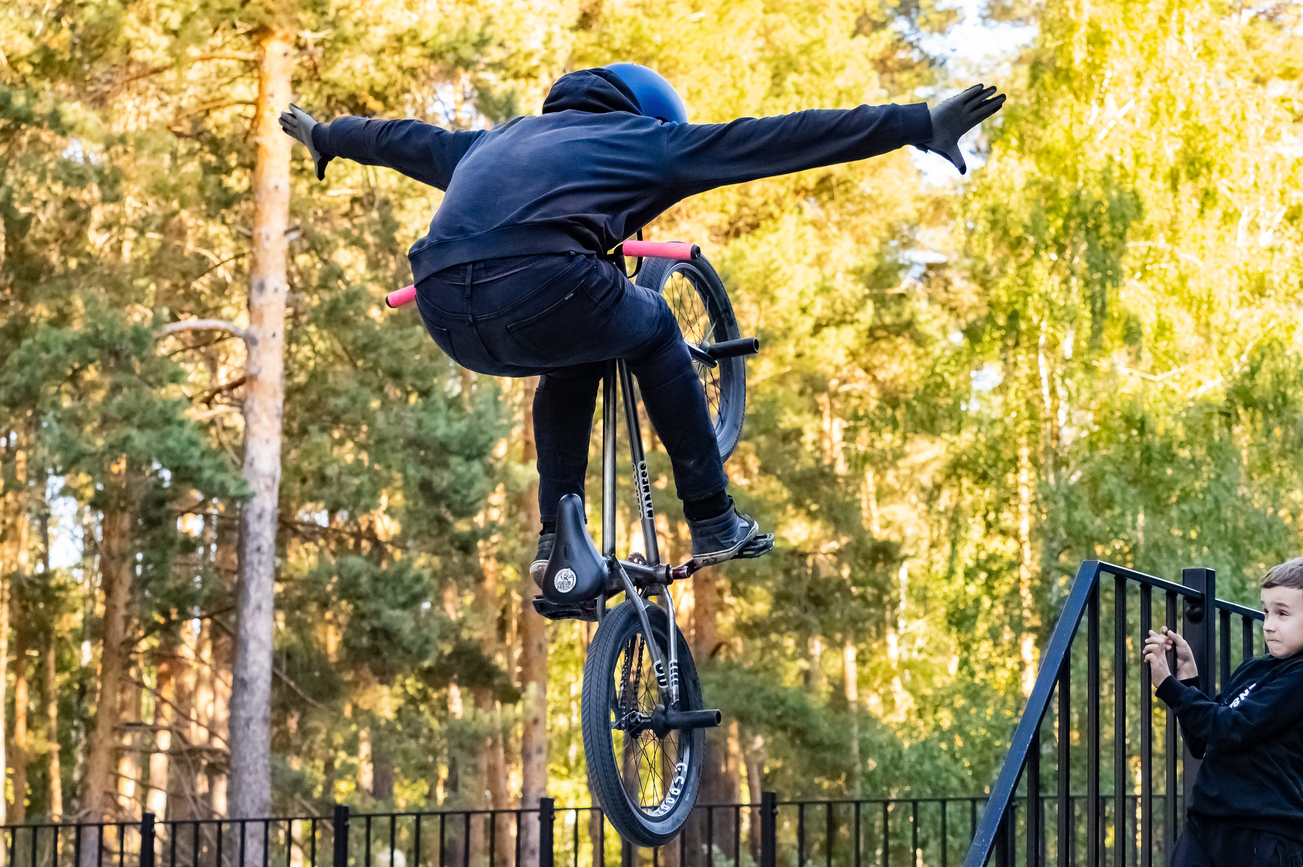 Открытие скейт-парка. Репортажный, семейный и детский фотограф в Пензе и Заречном Арина Ермилова. Картины барельеф на заказ