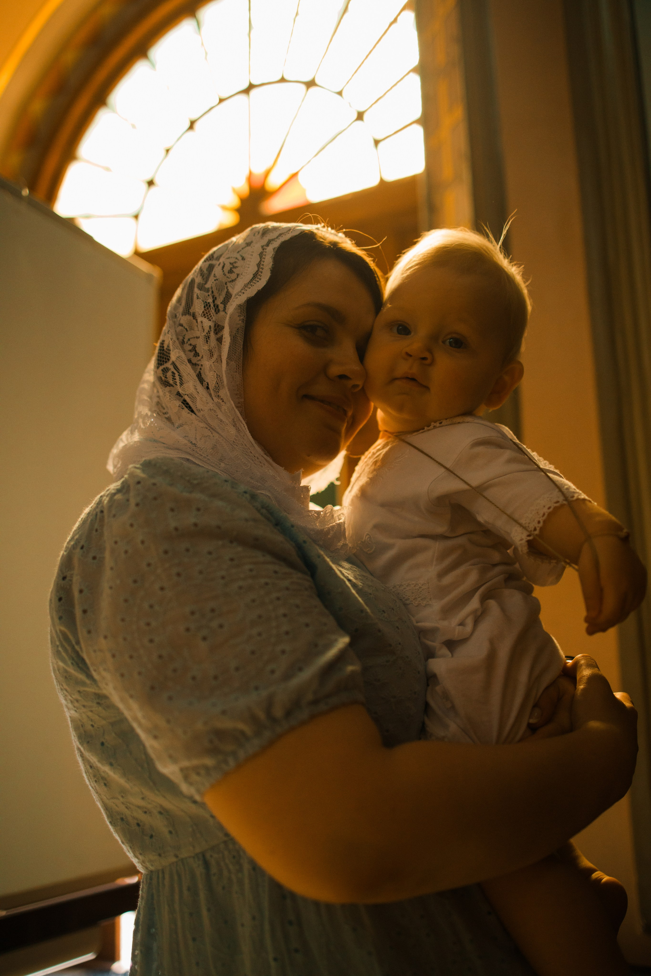 Фотосъемка крещения ребенка в Серпухове. Выпускные альбомы в Серпухове