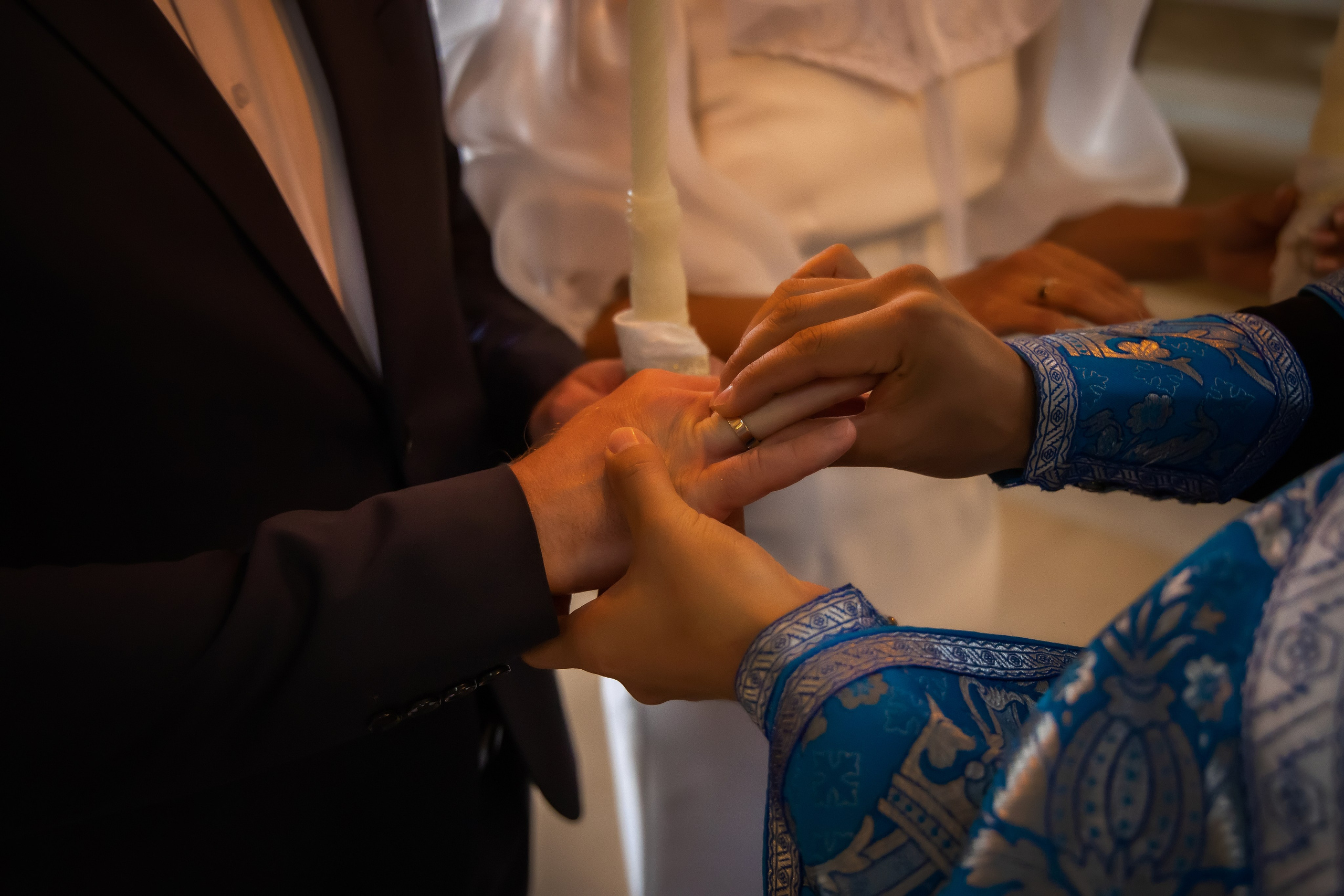 В Храме. Семейный и Свадебный фотограф в Астане Александр Астапов
