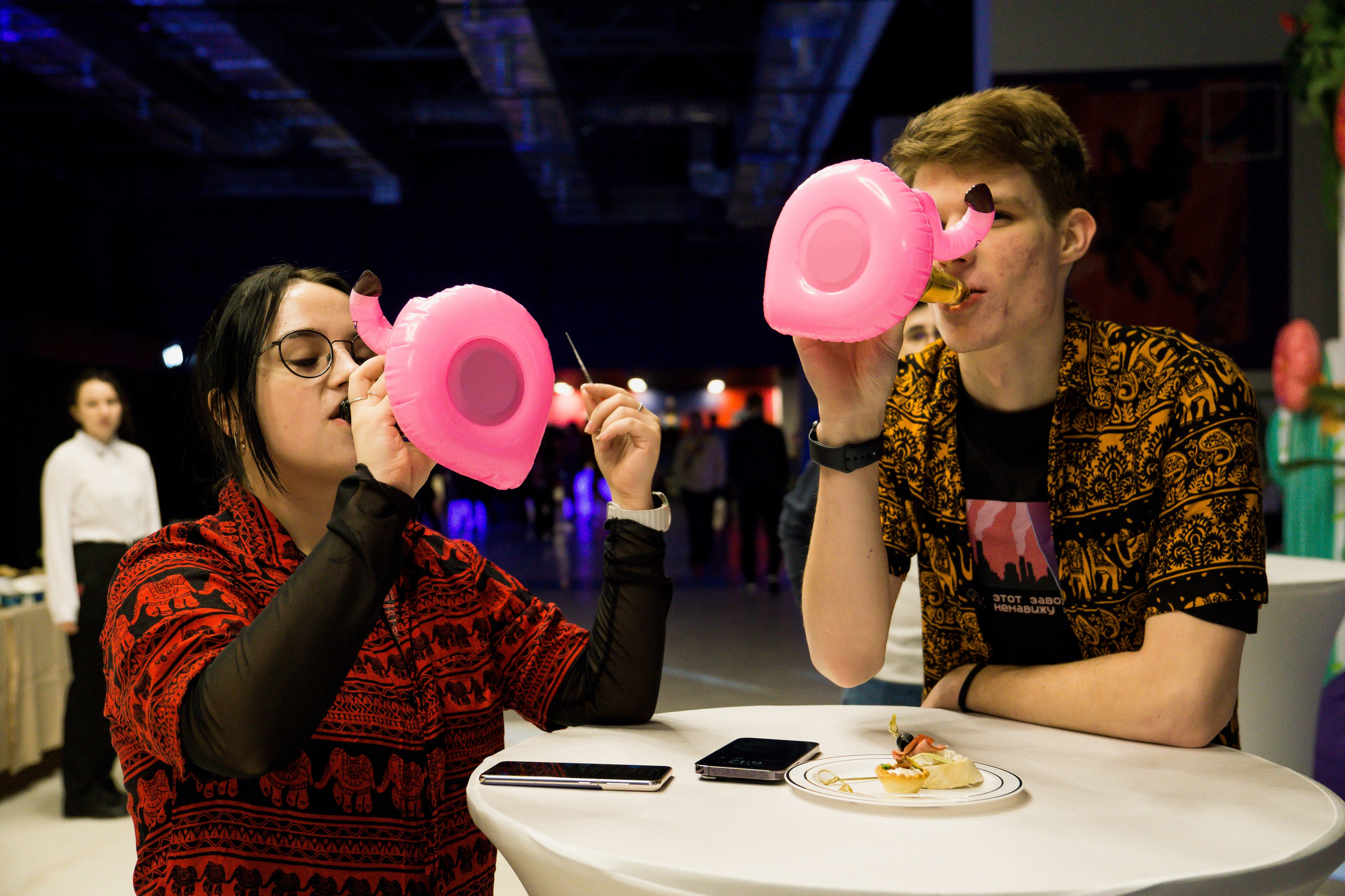 МТС корпоратив Гавайская вечеринка. Фотограф