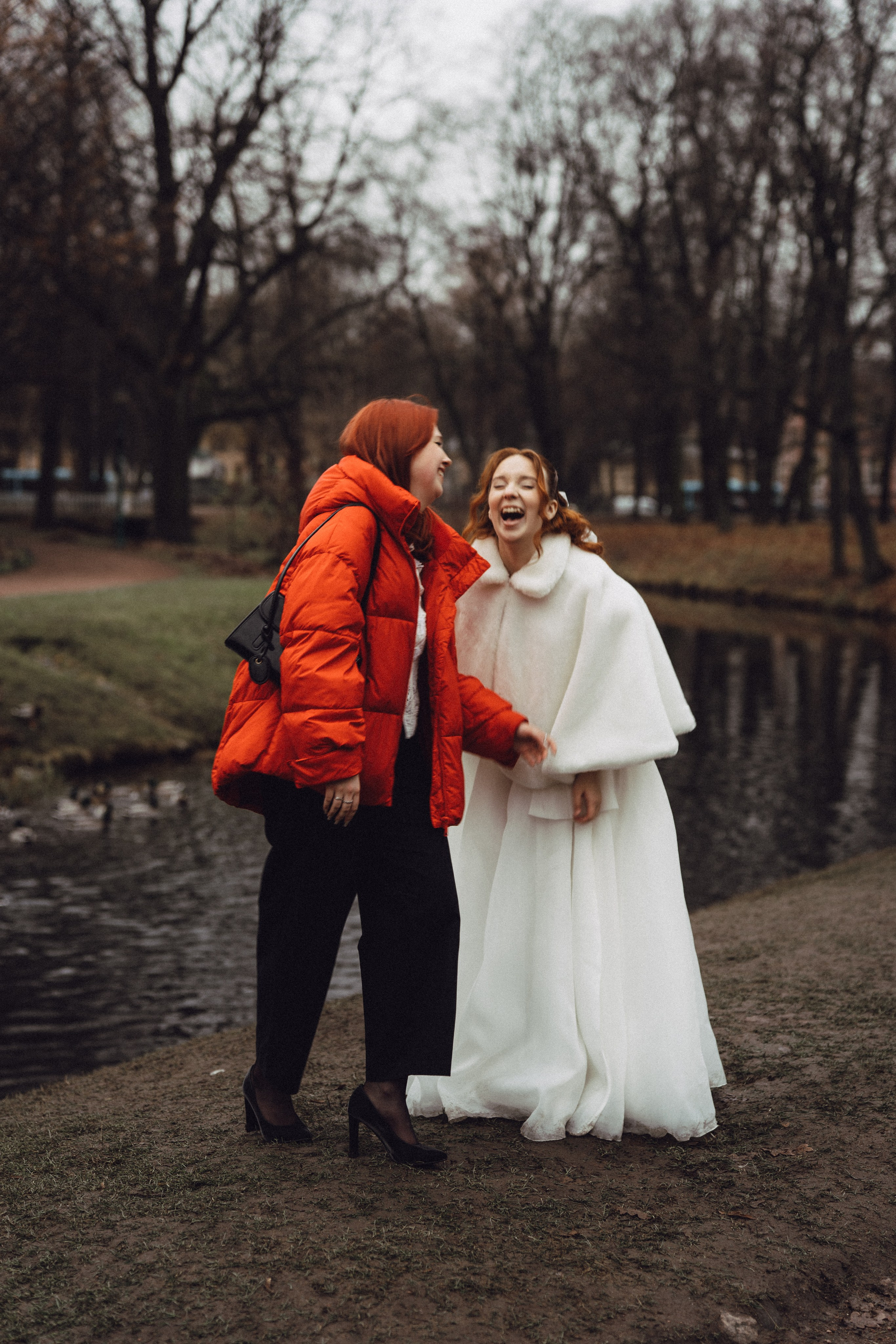 СВАДЕБНАЯ СЬЕМКА ВО ВТОРОМ ДВОРЦЕ С ГОСТЯМИ И ПРОГУЛКА В ТАВРИЧЕСКОМ САДУ. Профессиональный фотограф, Санкт-Петербург — Виктория Богомолова