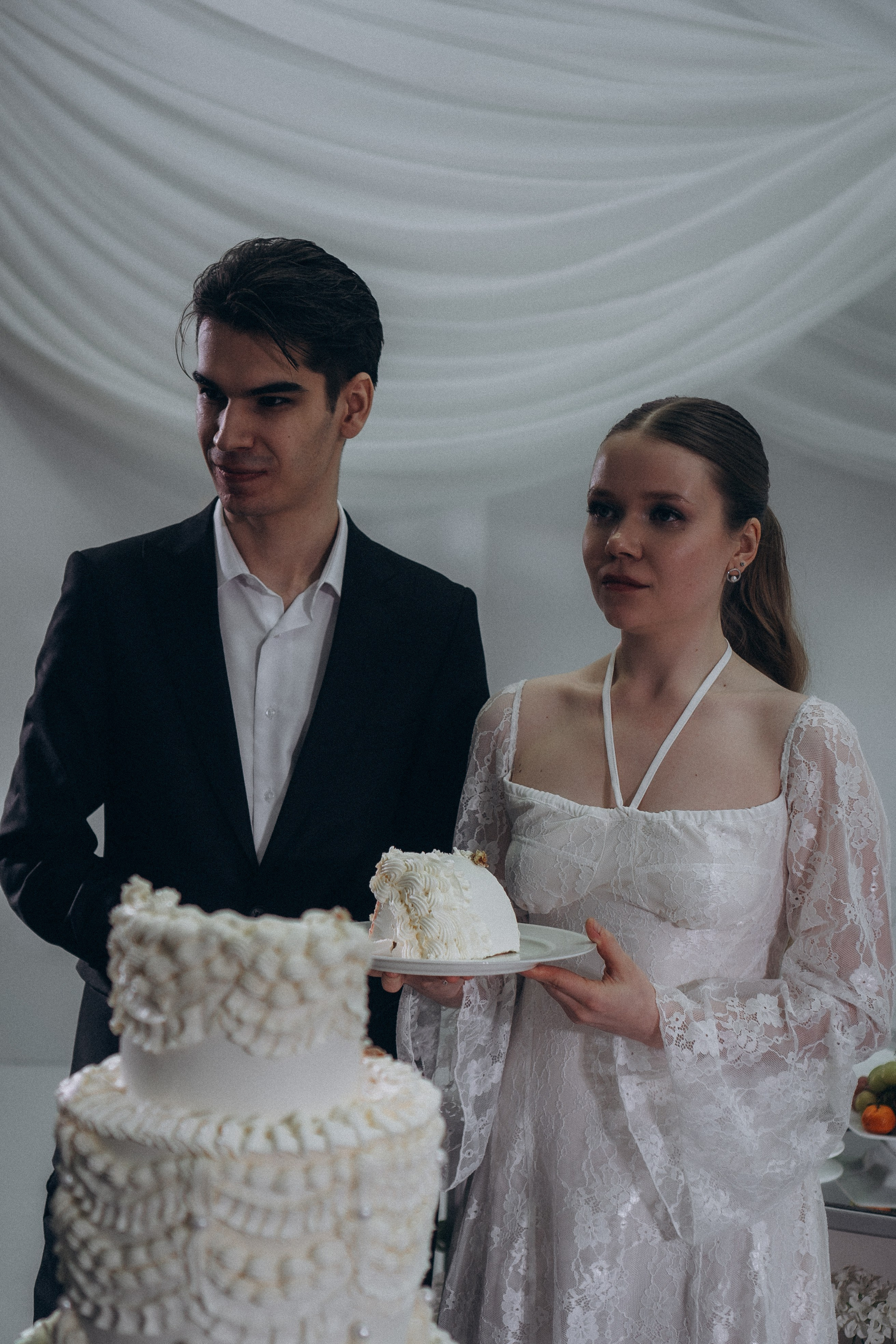 СВАДЕБНАЯ СЬЕМКА СБОРОВ В ОТЕЛЕ И ВЫЕЗД НА ЦЕРЕМОНИЮ (СНЯТО В СИБИРЕ В НИЖНЕВАРТОВСКЕ). Профессиональный фотограф, Санкт-Петербург — Виктория Богомолова