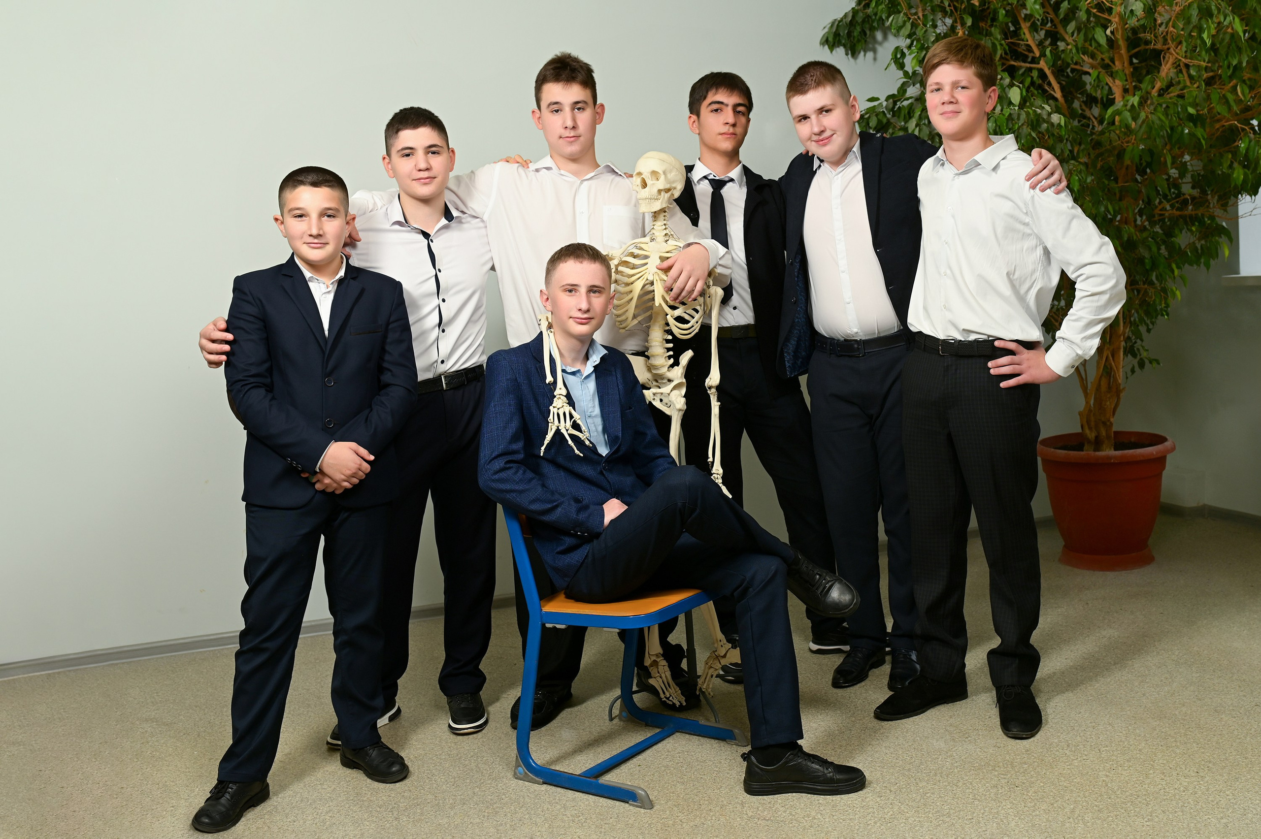 Галерея фотографий. Первая школьная фотостудия Zoom-Zoom в городе Владикавказ