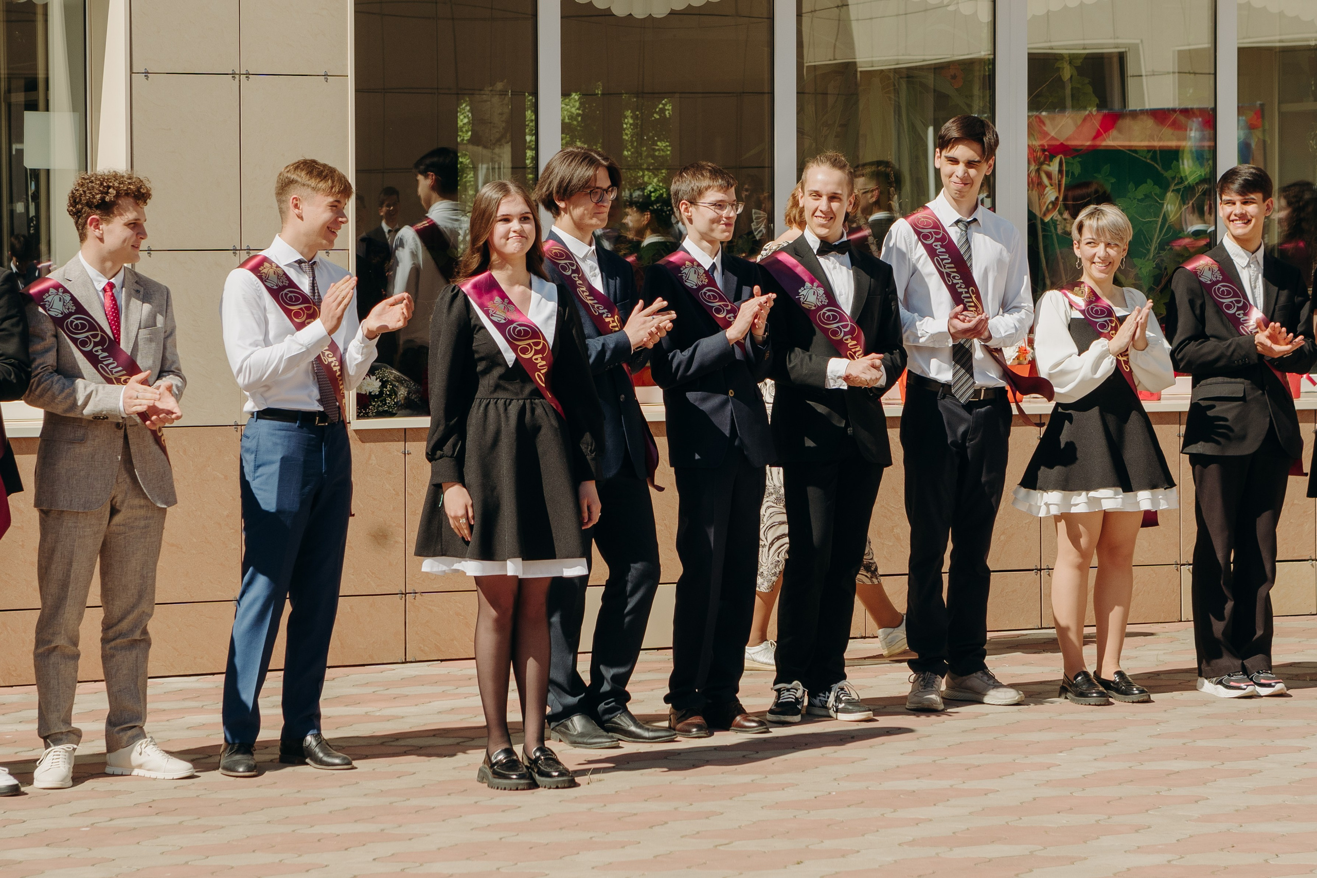 Последний звонок 2024. Фотограф Софа Самара