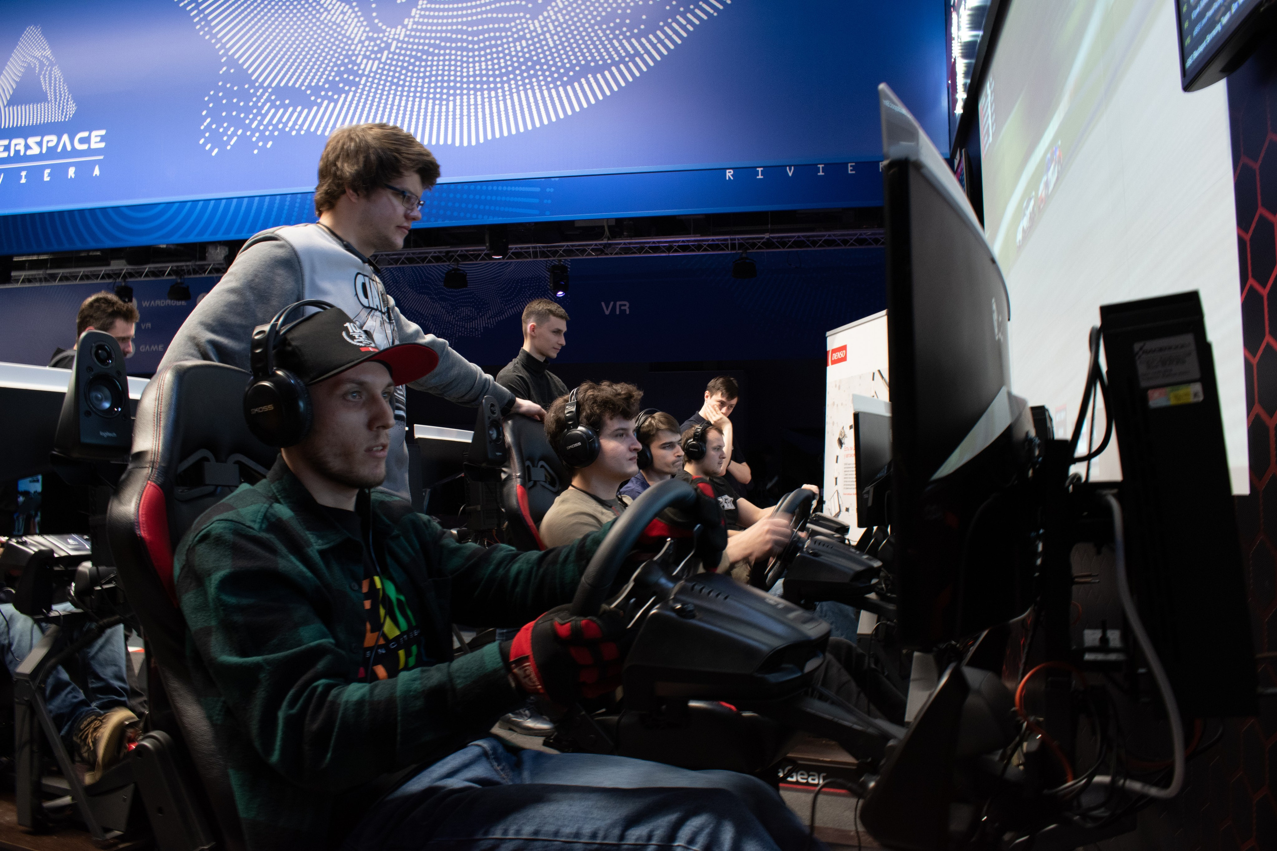 RaceRoom Endurance Challenge 2020: 1 Round — Road America. Репортажный фотограф Сыбер Мартти