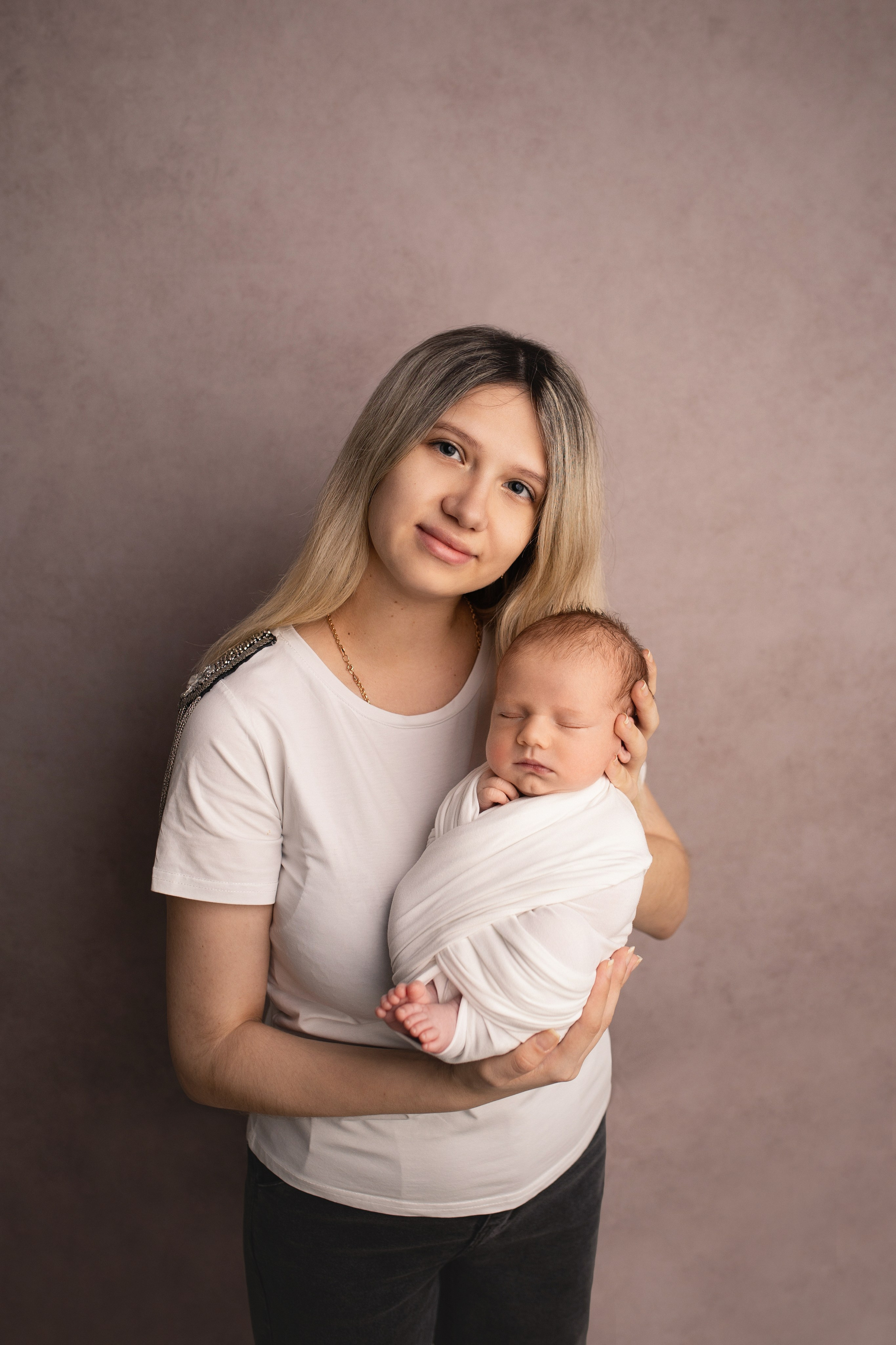 Мирон. Лилия Алтухова — фотограф новорожденных в Москве и области