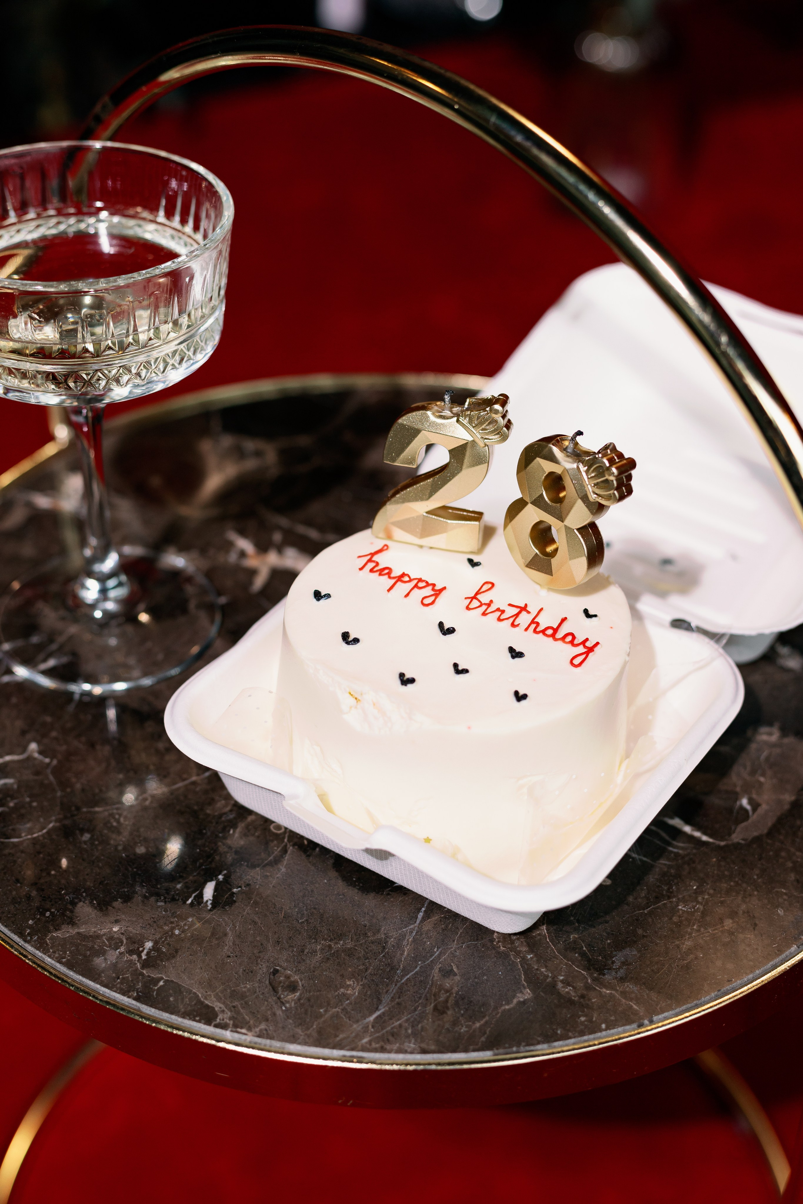 Фотосессия для девушки с бенто тортом в студии. Фотограф в Санкт-Петербурге, Анна Скворцова