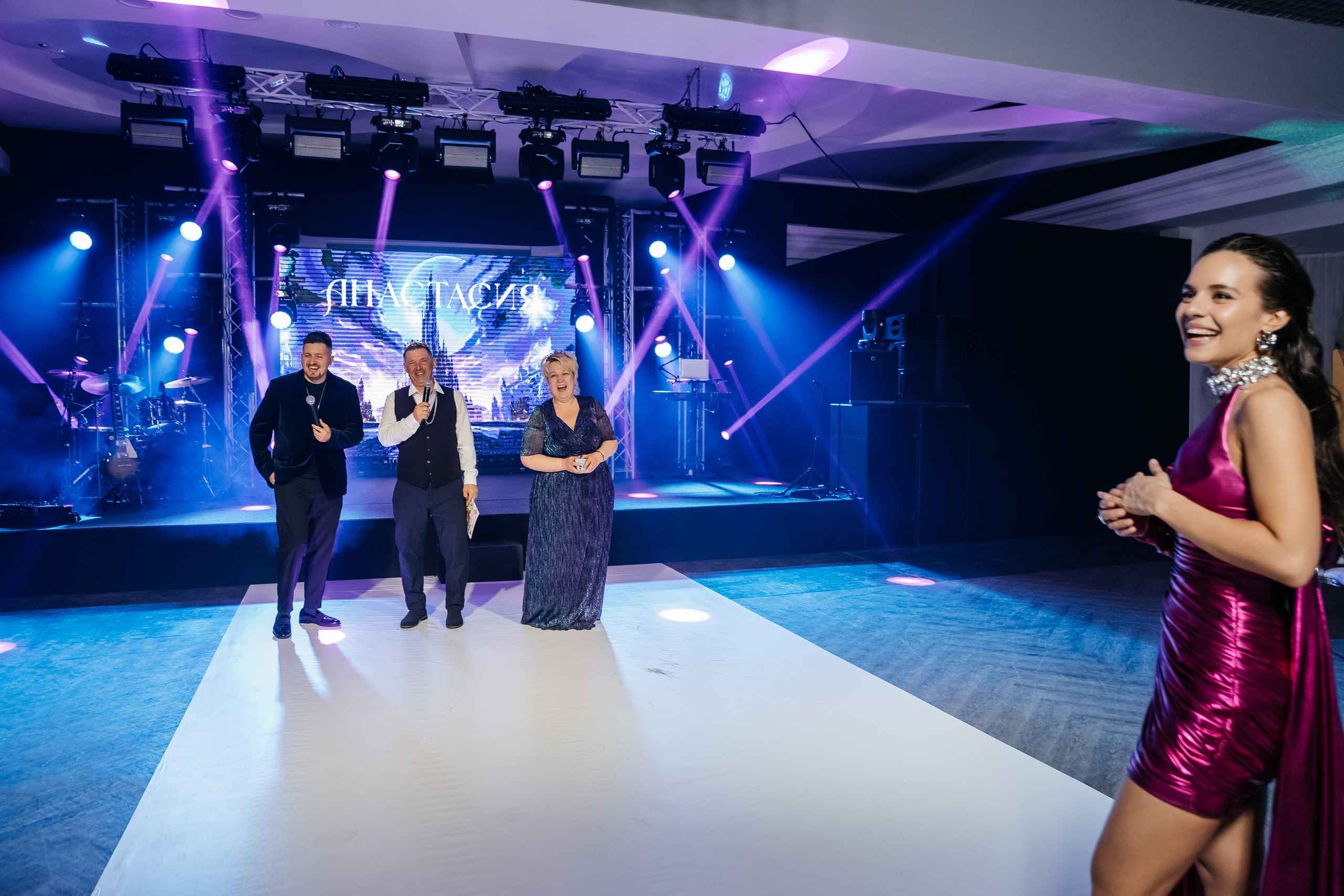 АНАСТАСИЯ ИЛЛЮЗИЯ РЕАЛЬНОСТИ BIG TEAM. Свадебный и семейный фотограф В Барнауле Нечаева Таня