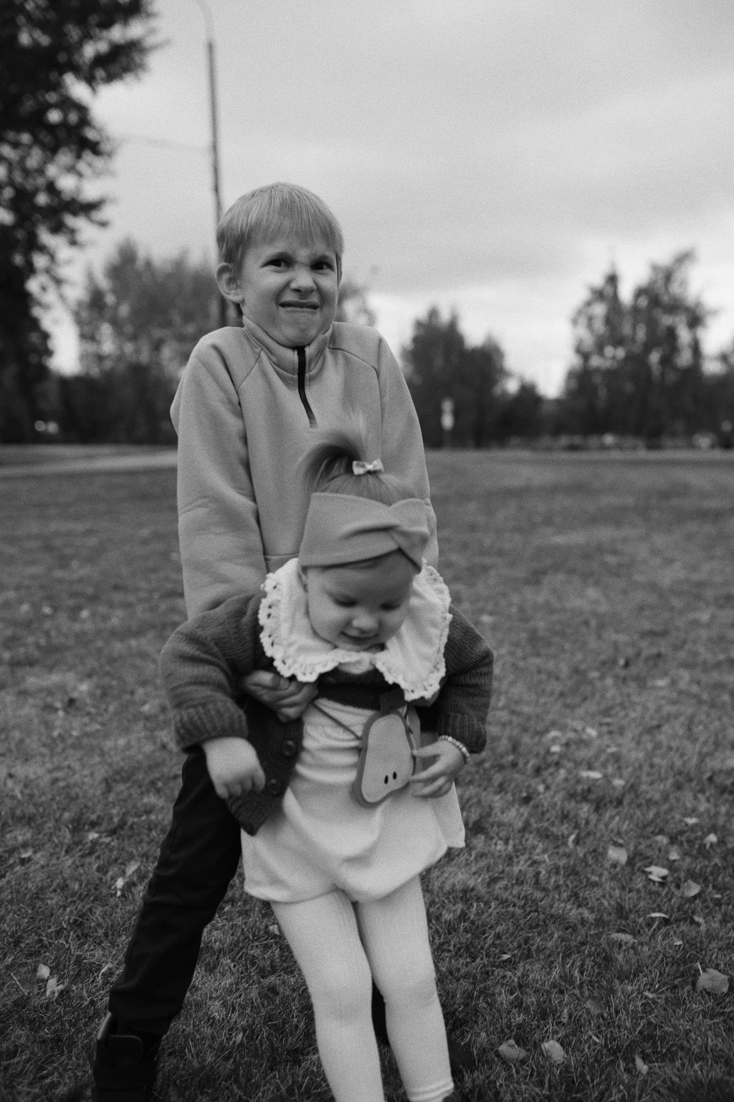 Семейная прогулочная фотопрогулка Светы и ее семьи. Семейный фотограф в Москве и Люберцах Юлия Гуськова