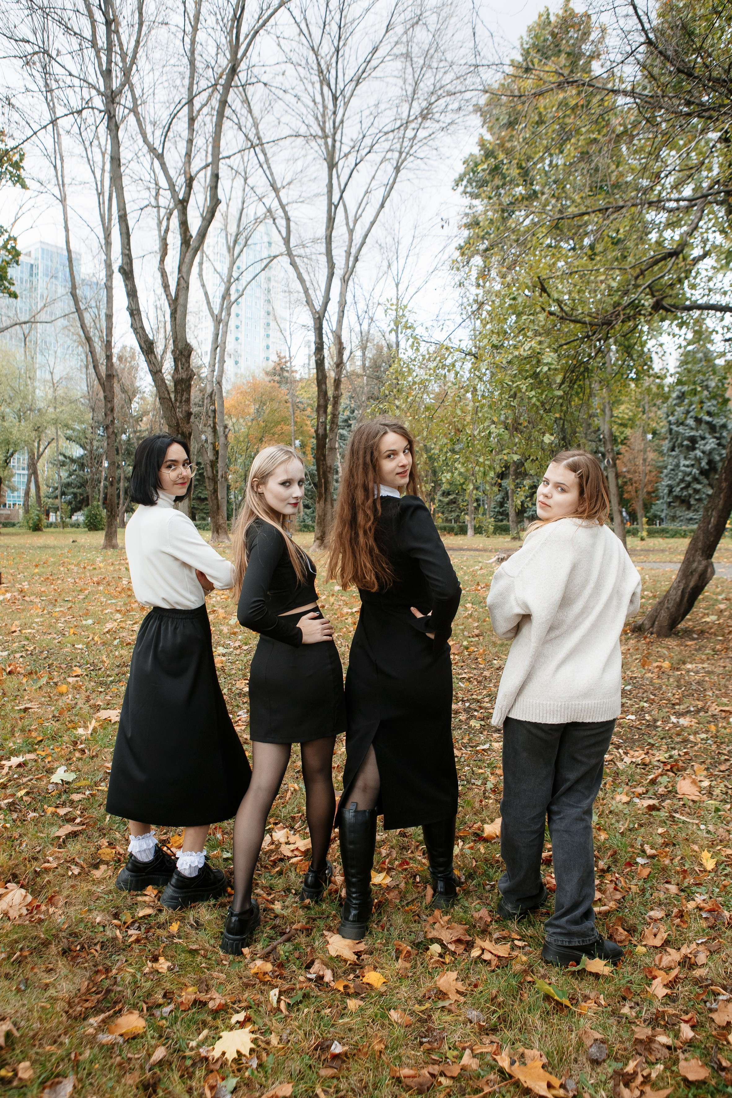 Осень Гимназия 12 11 А 2023. Свадебный и портретный Фотограф в Липецке Дмитрий Котюков