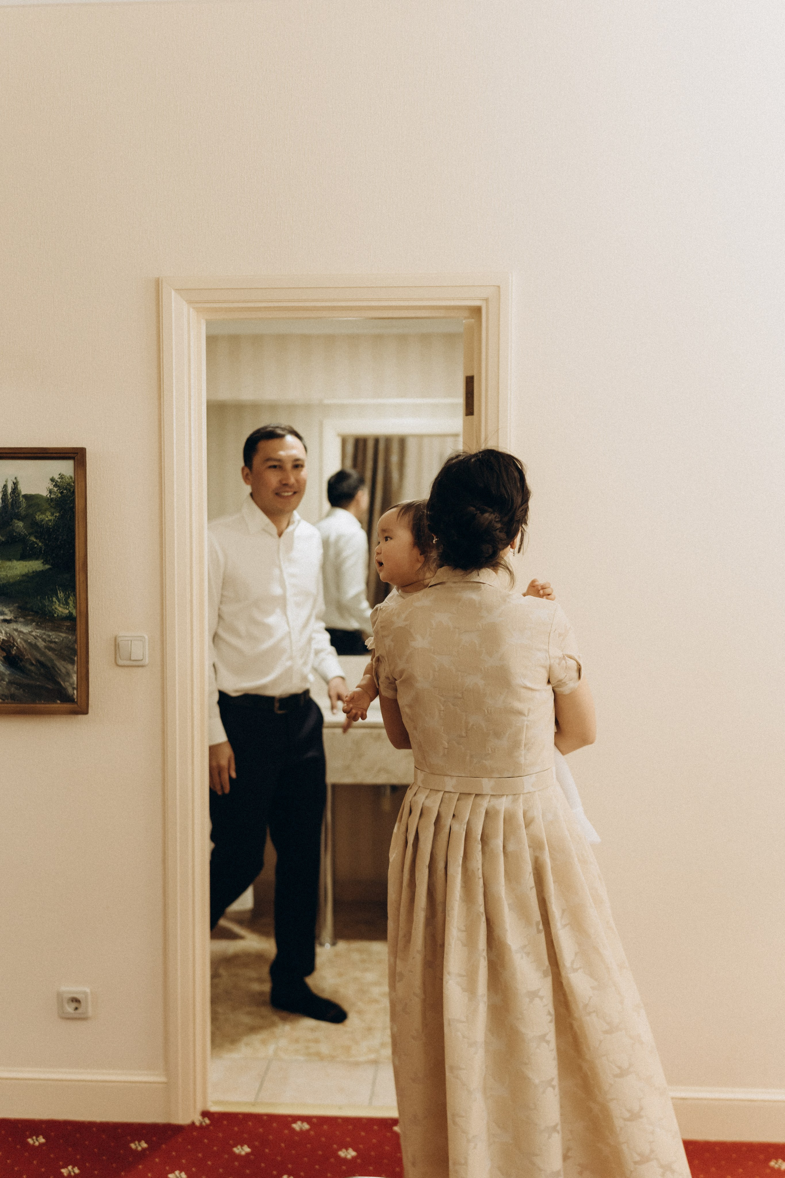 Самал тусау кесу. Крис Богомазова