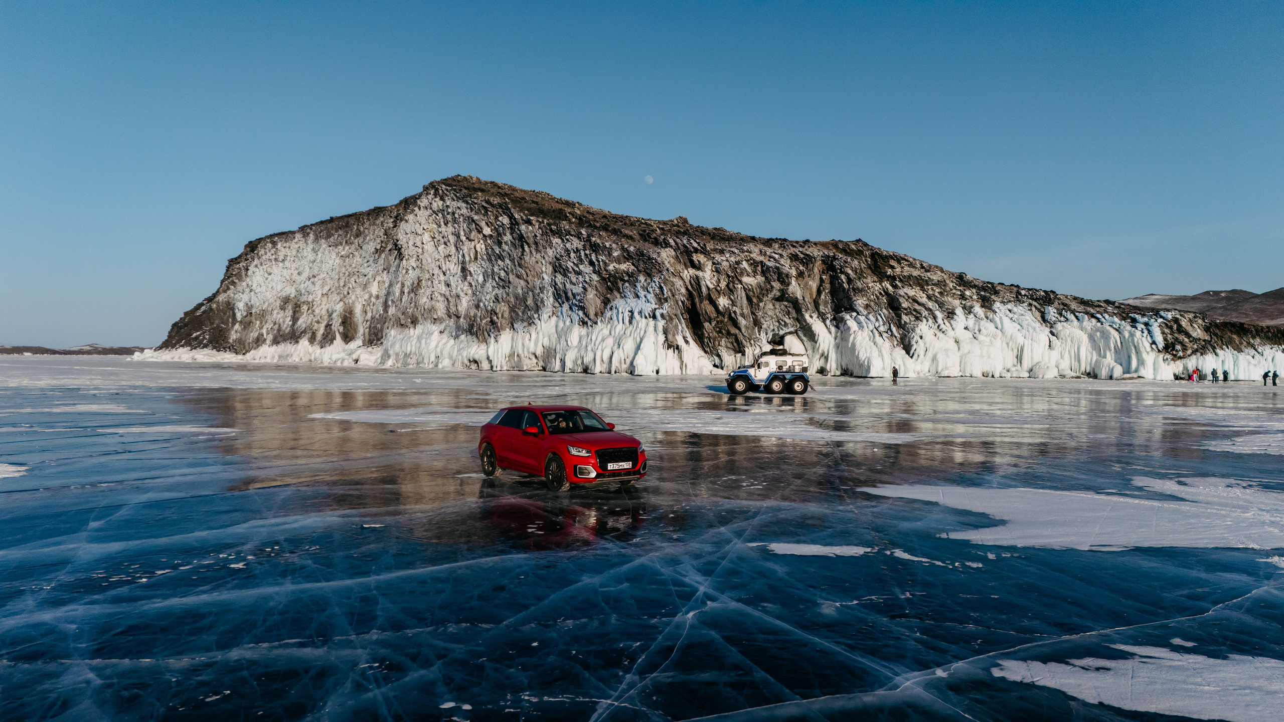 Audi Q2. Фотограф, видеограф и пилот дрона на Байкале