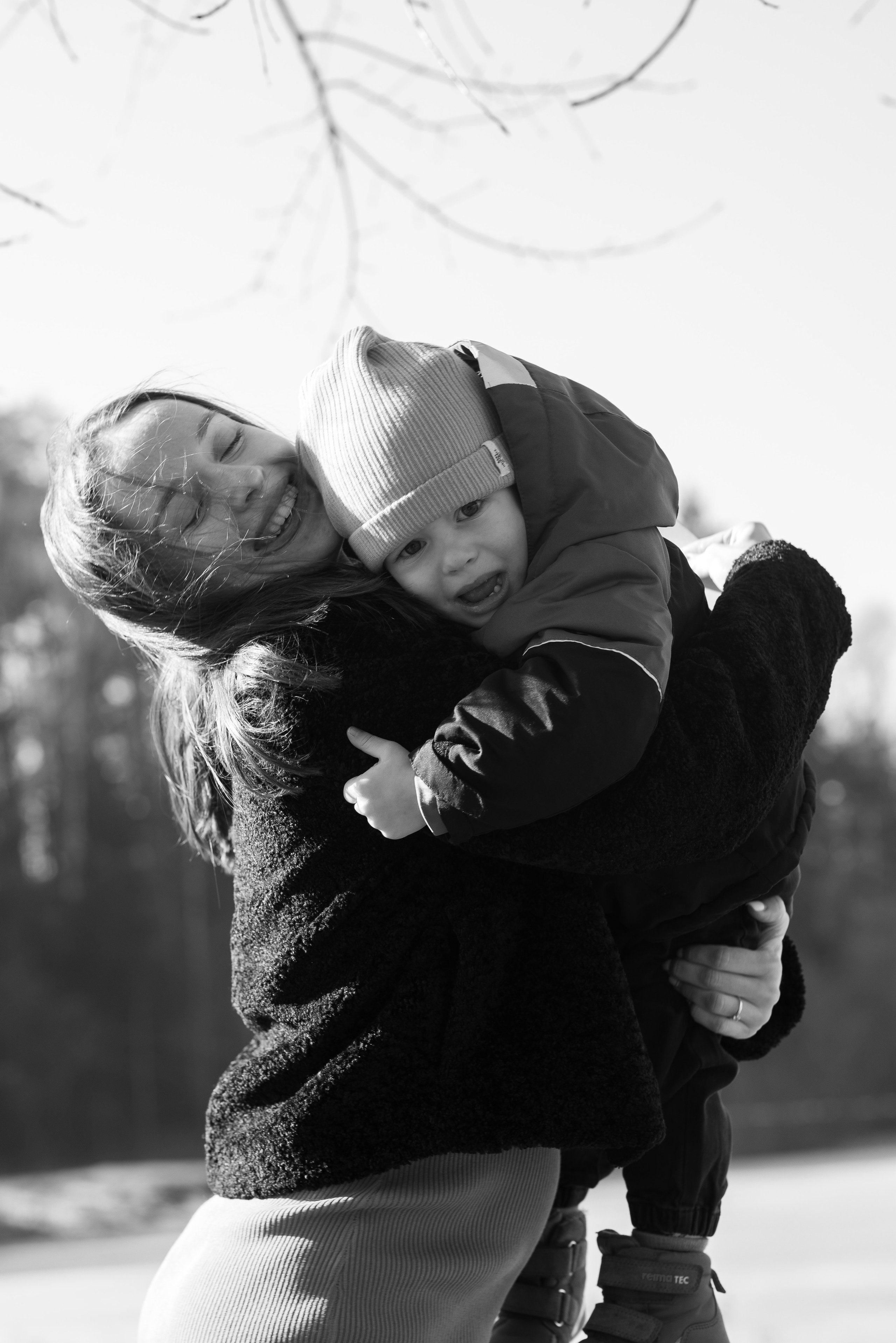 Екатерина, Артем и Родион. Семейный фотограф на выписку из роддома и крещение Минск Настя Гришук