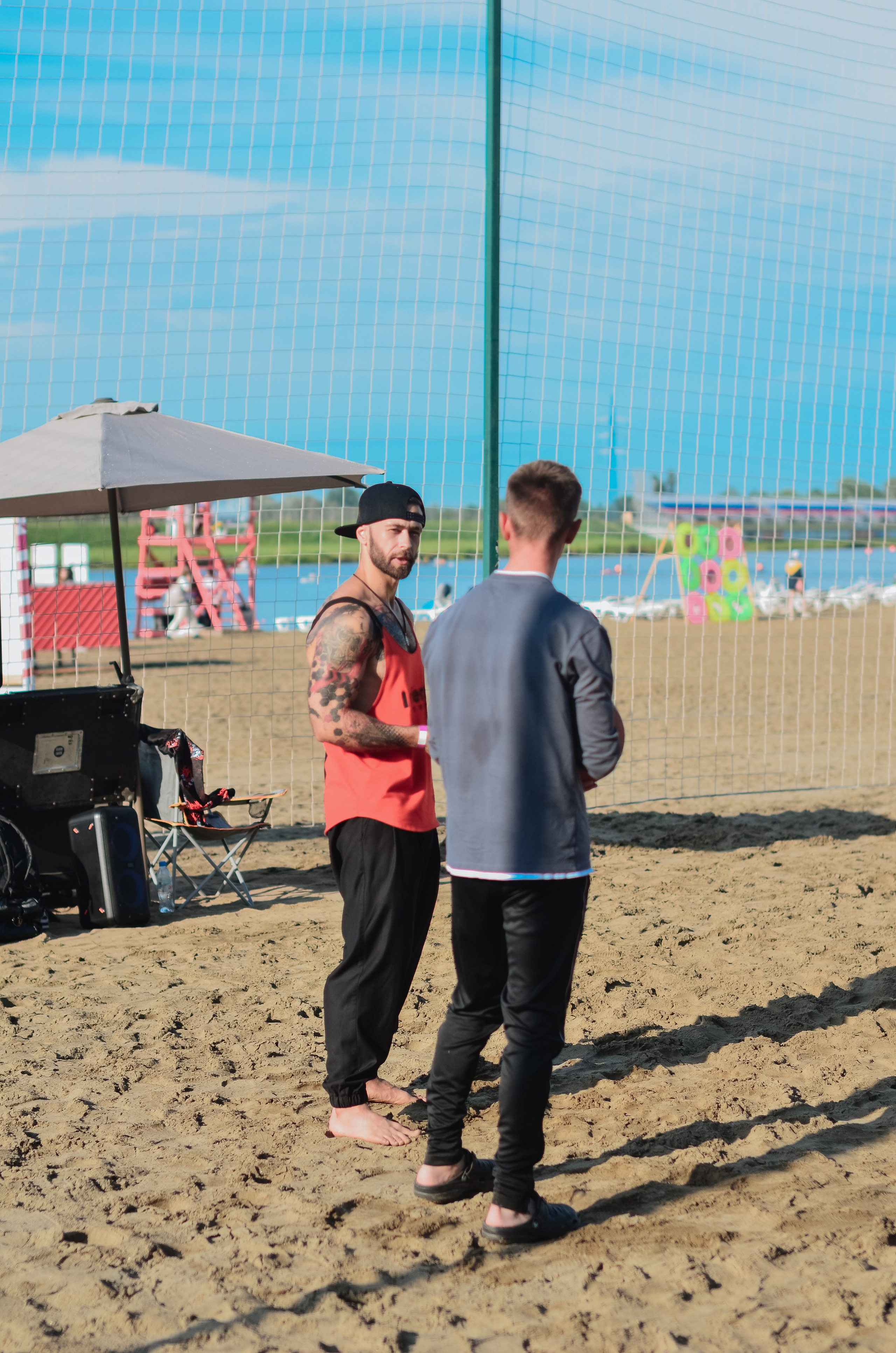 Фестиваль «Грань» 2025. Спортивная площадка. Денисова Аля — фотограф для парных съемок и индивидуальных историй в Барнауле