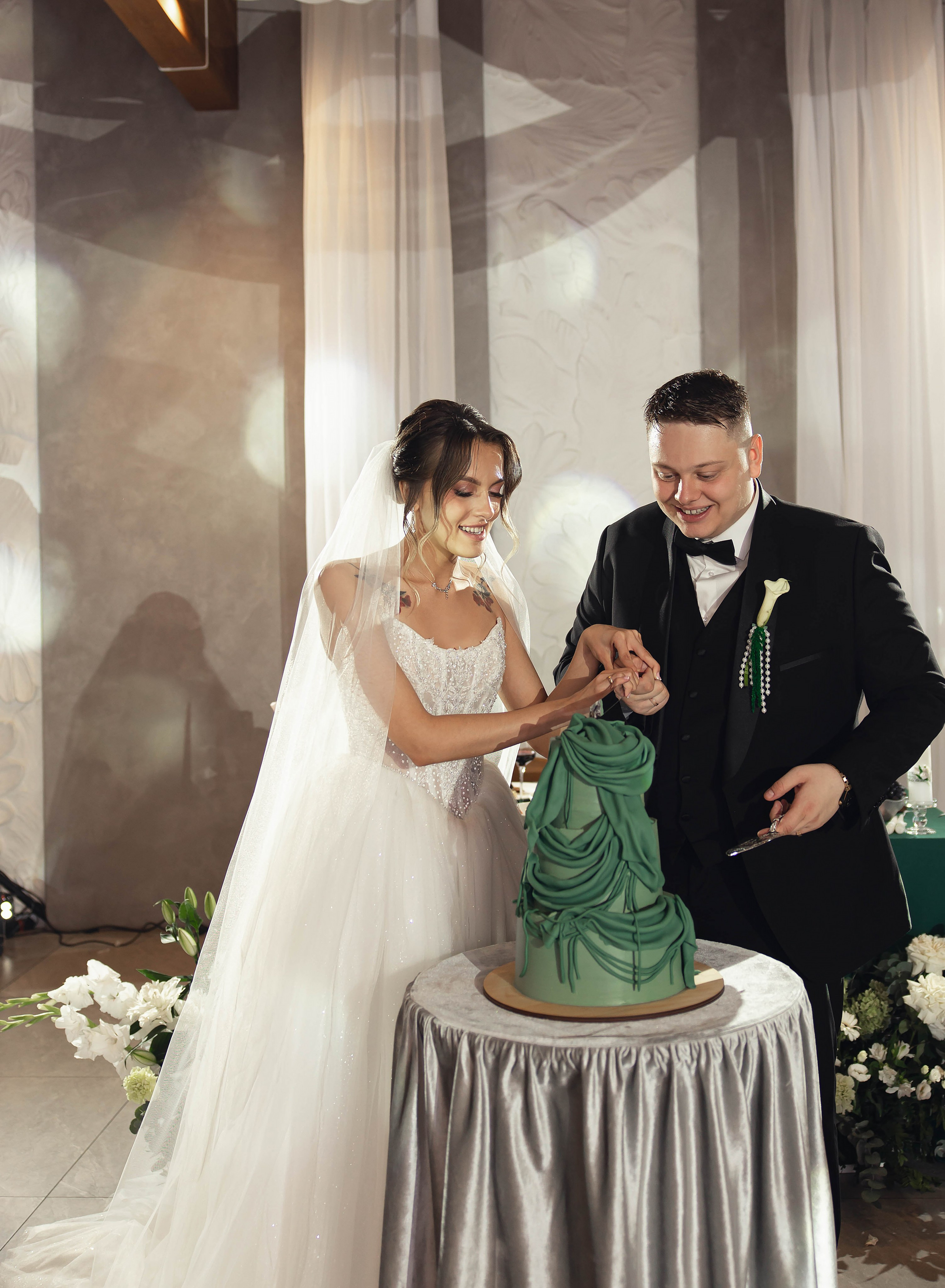 Свадебная история. Лесной Виладж. Свадебный и семейный фотограф Рассказова Виктория