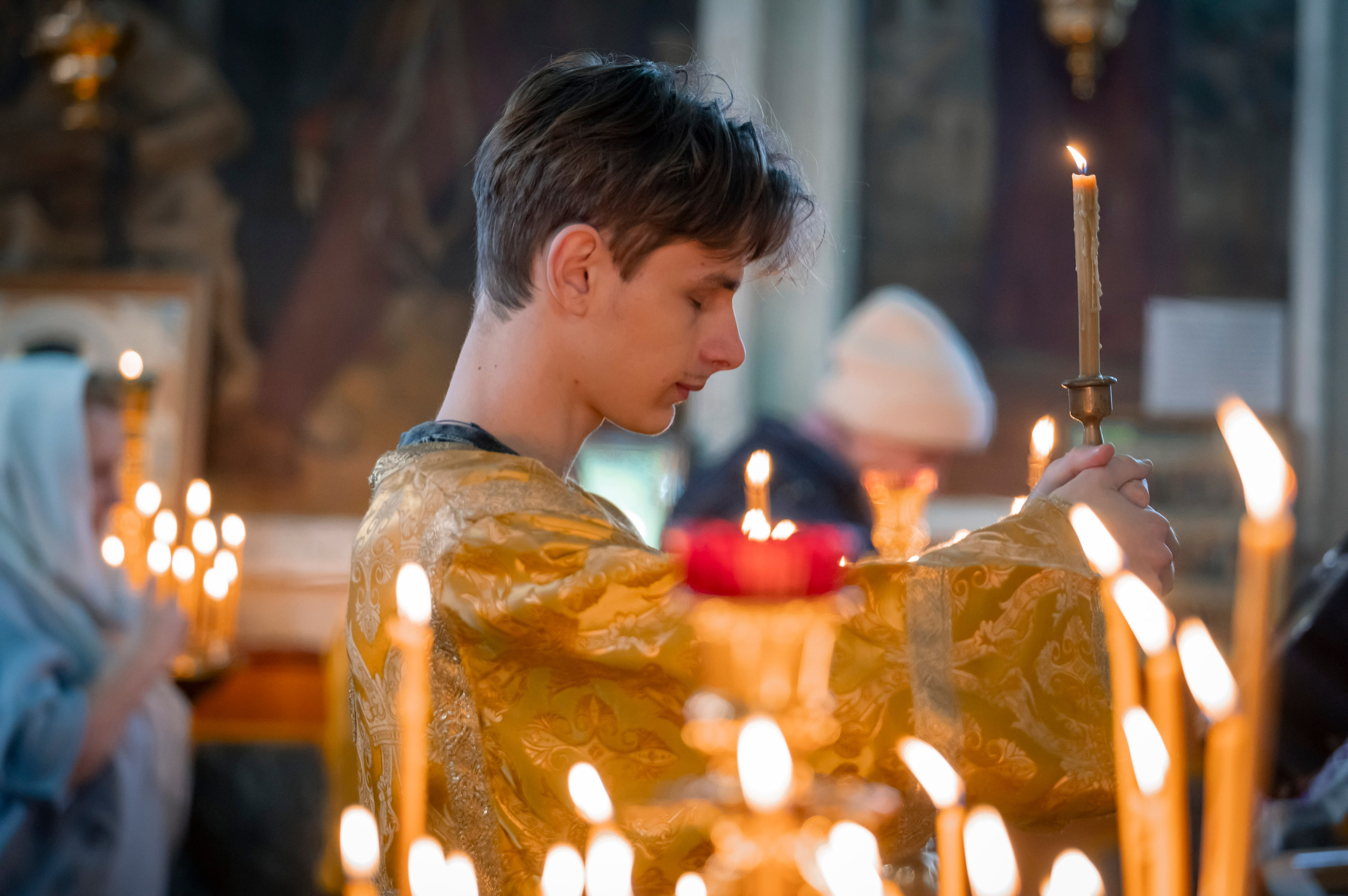 Никольский храм, г. Зерноград. Торжество Православия. Антон и Татьяна Денисенко — В храме