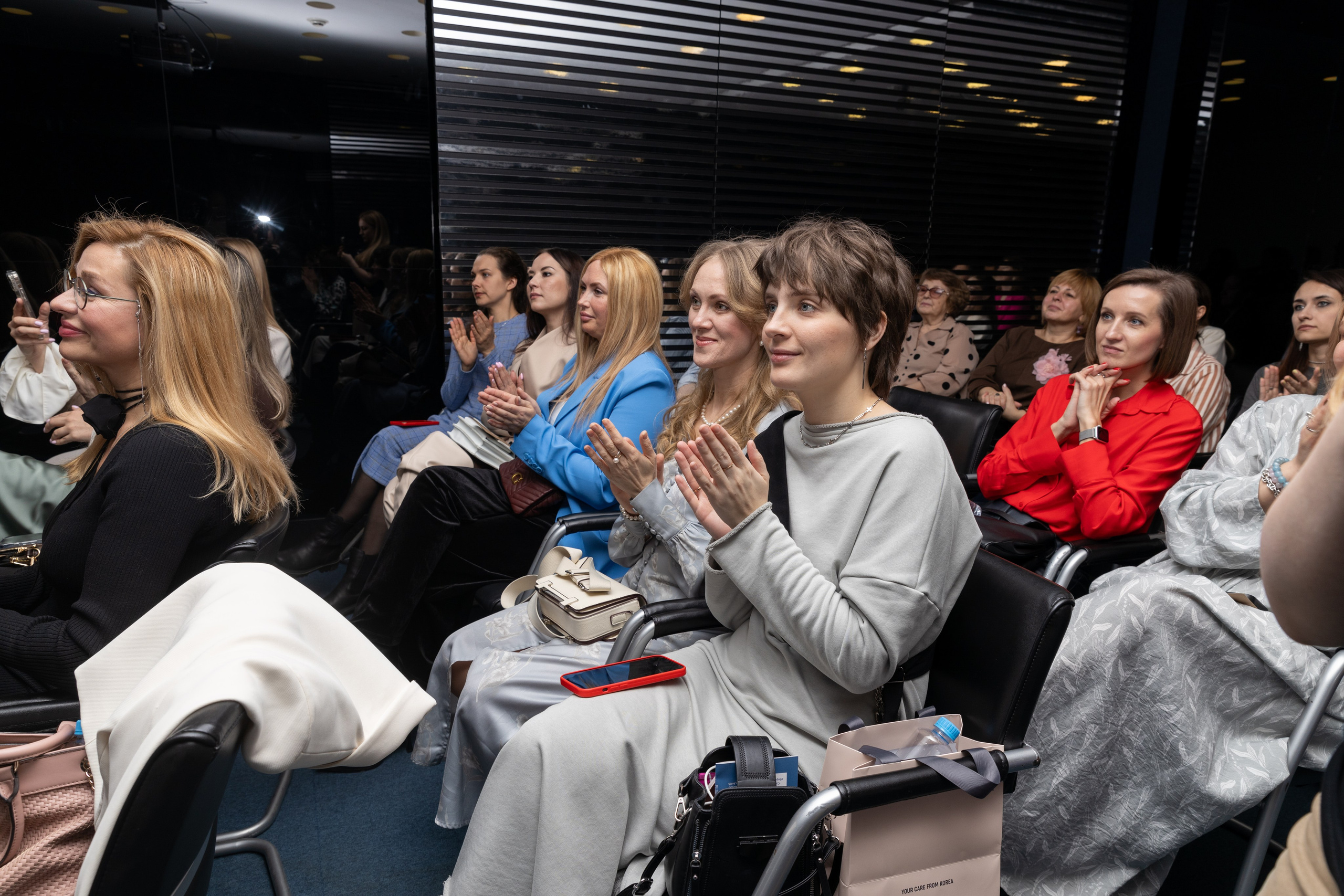 Презентация книги «История НИ одной женщины». Дацук Анна Фотограф из Екатеринбурга