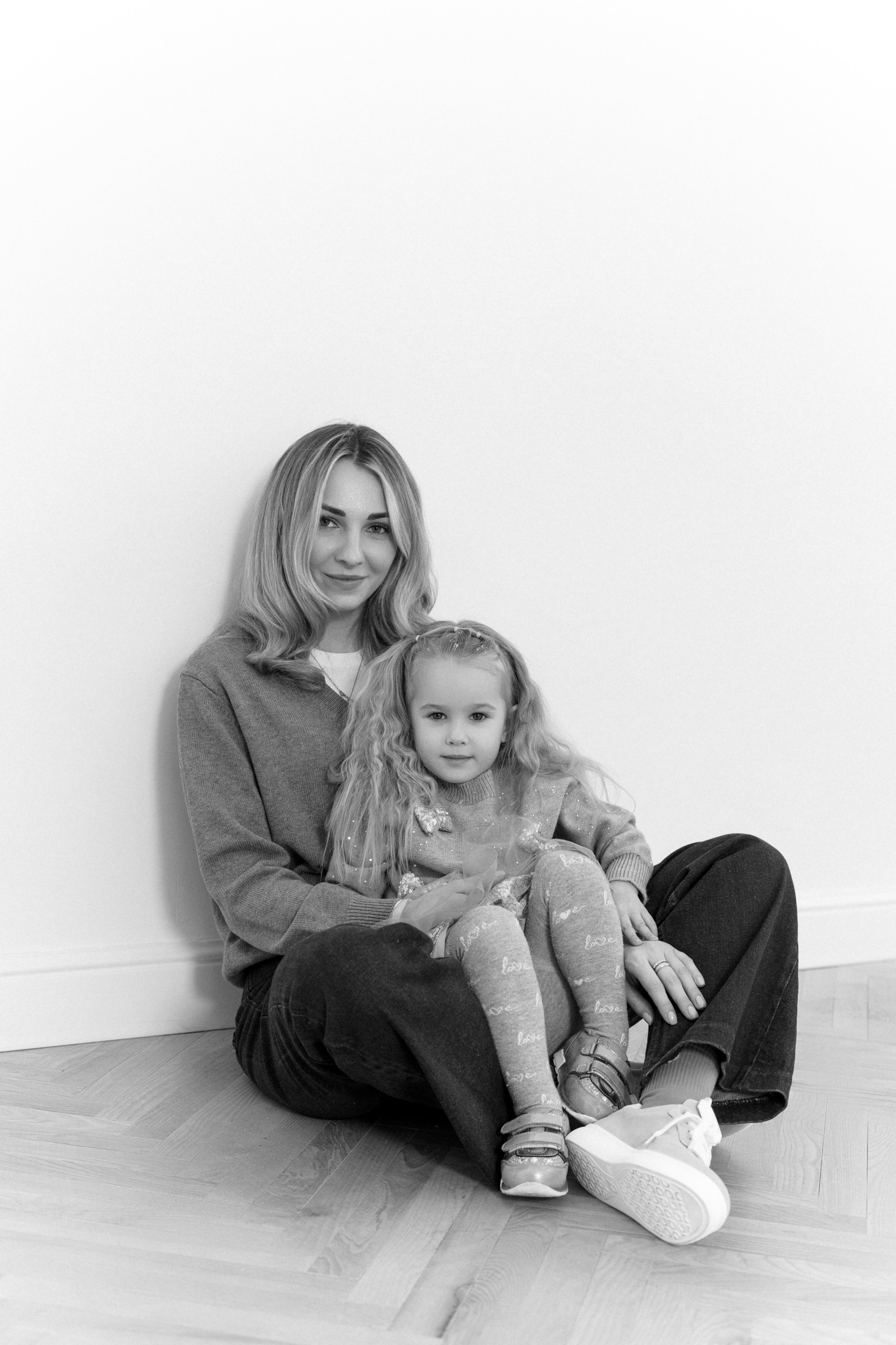 Вика и Алиса. Главная