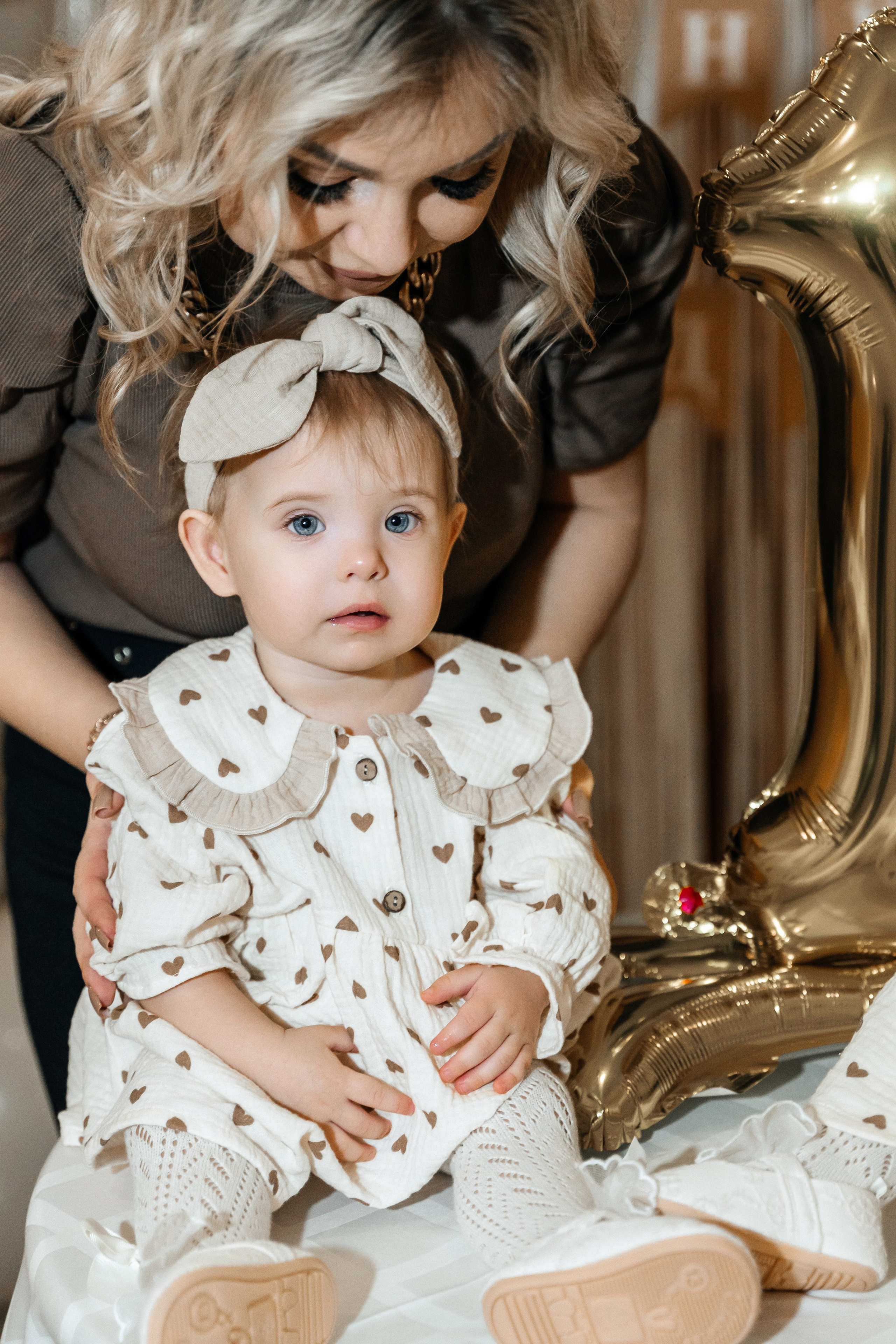 Александра и Виктория 1 годик. Семейный фотограф в Белгороде Амелина Алина