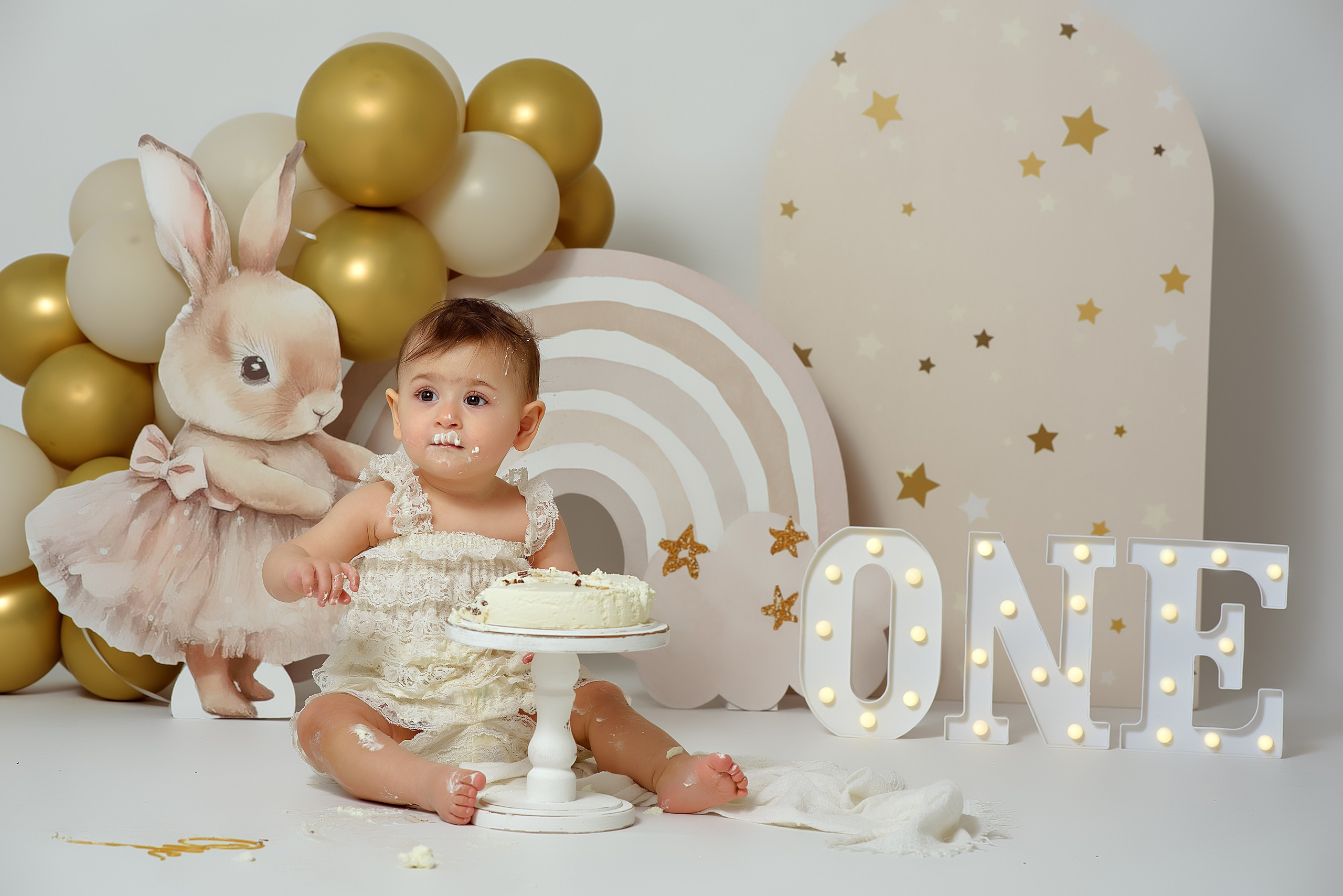 Крушение тортика. Фотограф беременности и новорожденных в Рязани