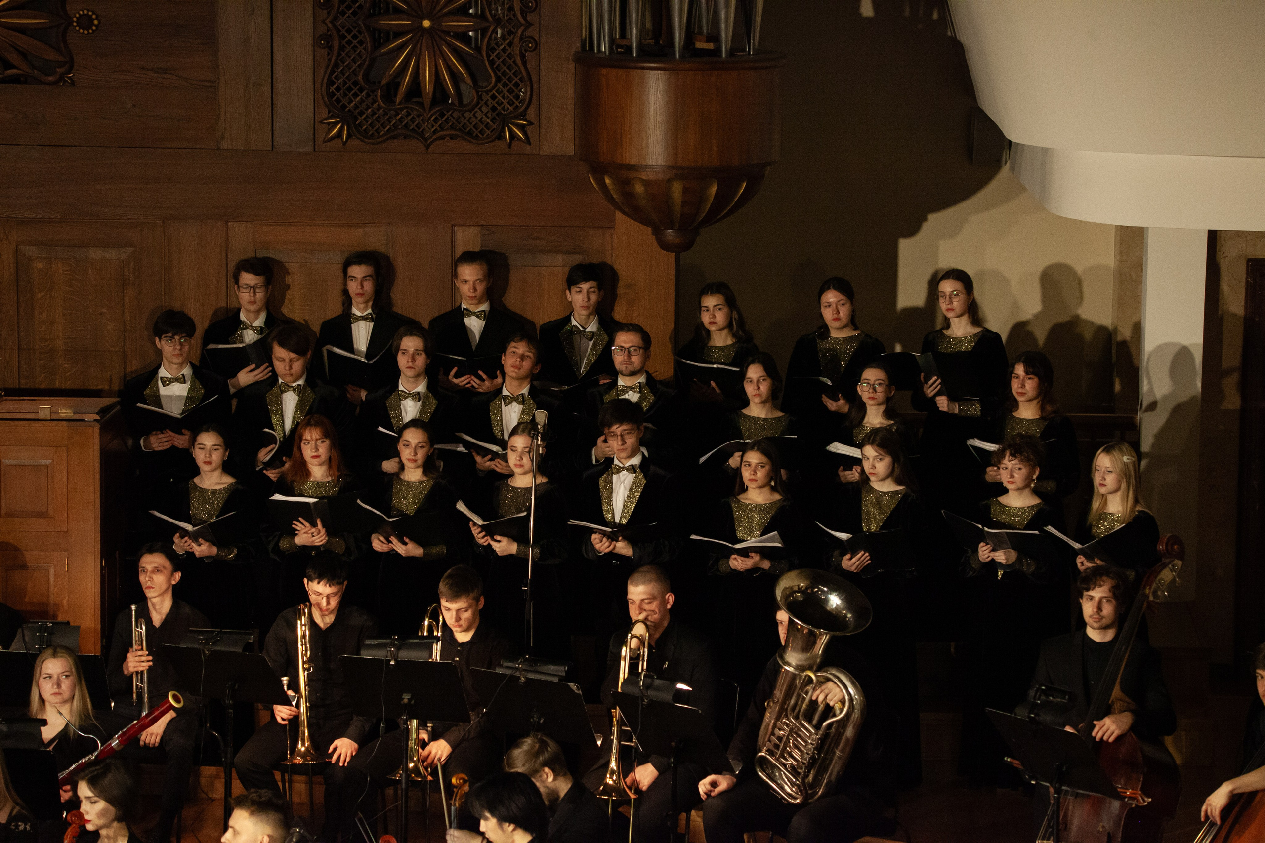 Свет моей любви. Руслан Закиров. 07.03.24. Профессиональное фото в Казани: от идеи до результата. Фотограф Яна Мур