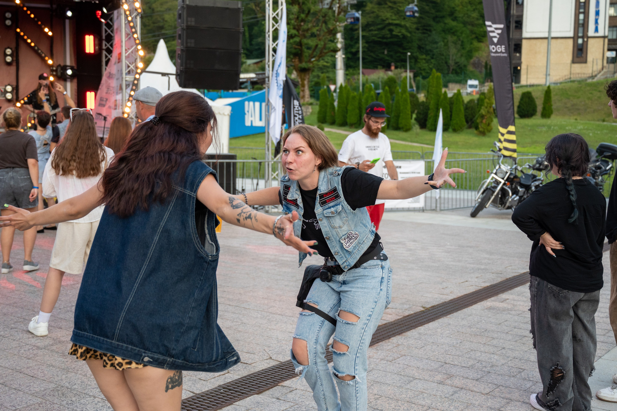 11- ый Ежегодный Байк Фестиваль " Медвежья МОТО ПОЛЯНА». Фотографирую счастливых людей в Сочи