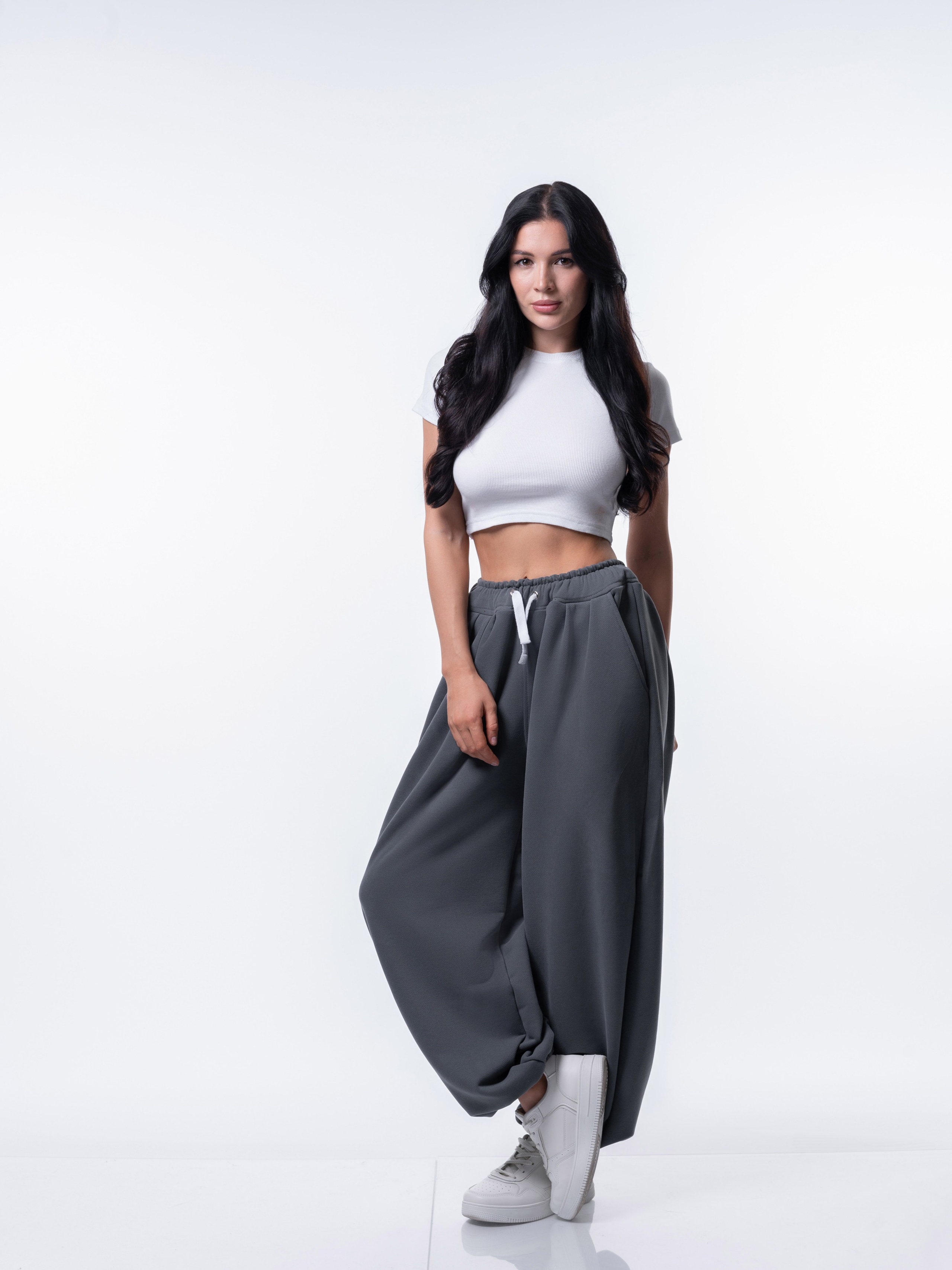 МОДЕЛЬ ПОЛИНА. Студия рекламной и предметной съемки товаров WELKO Studio