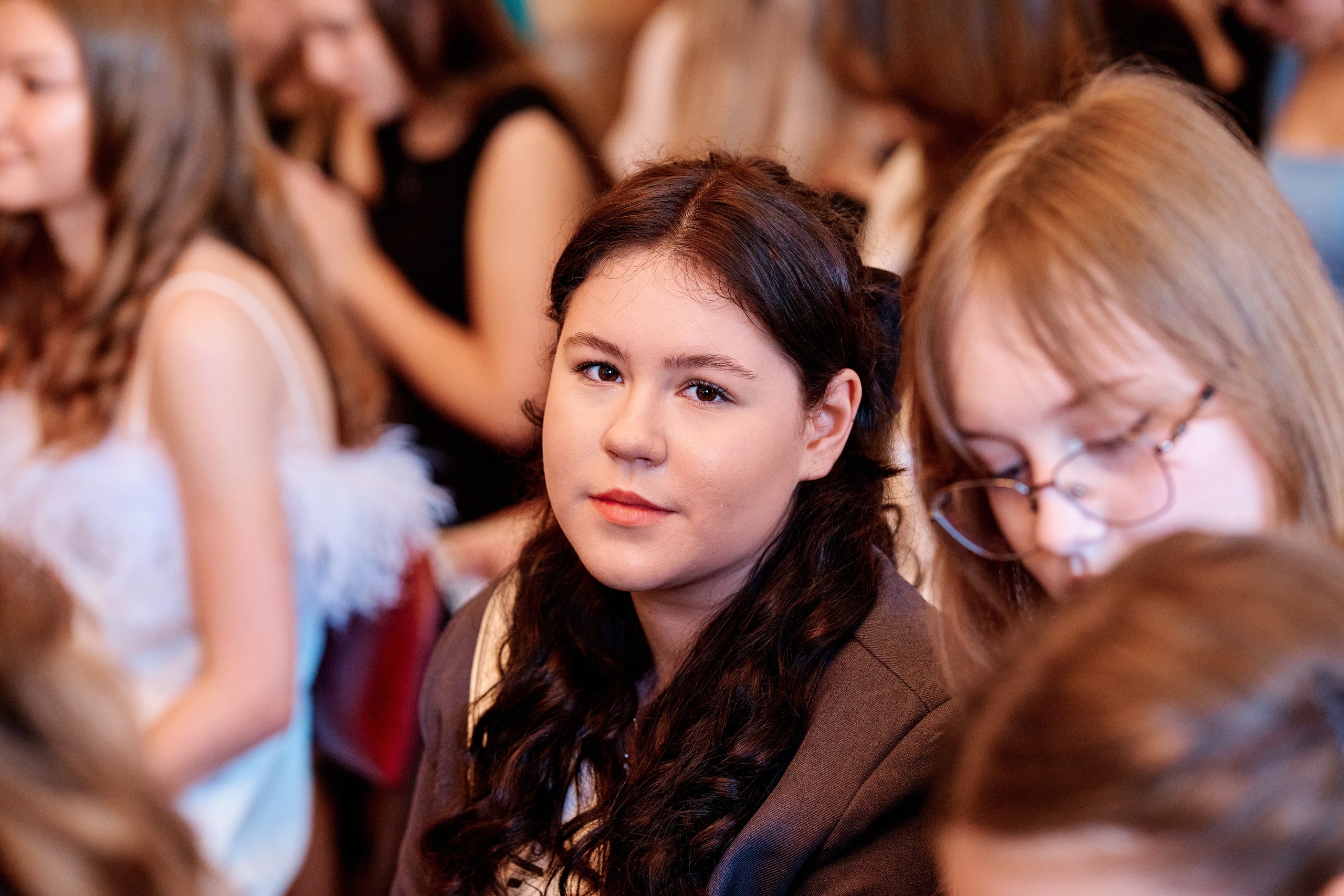 Выпускной 9 класс. Школа 10. Фотограф Таганрог Анна Трайжон