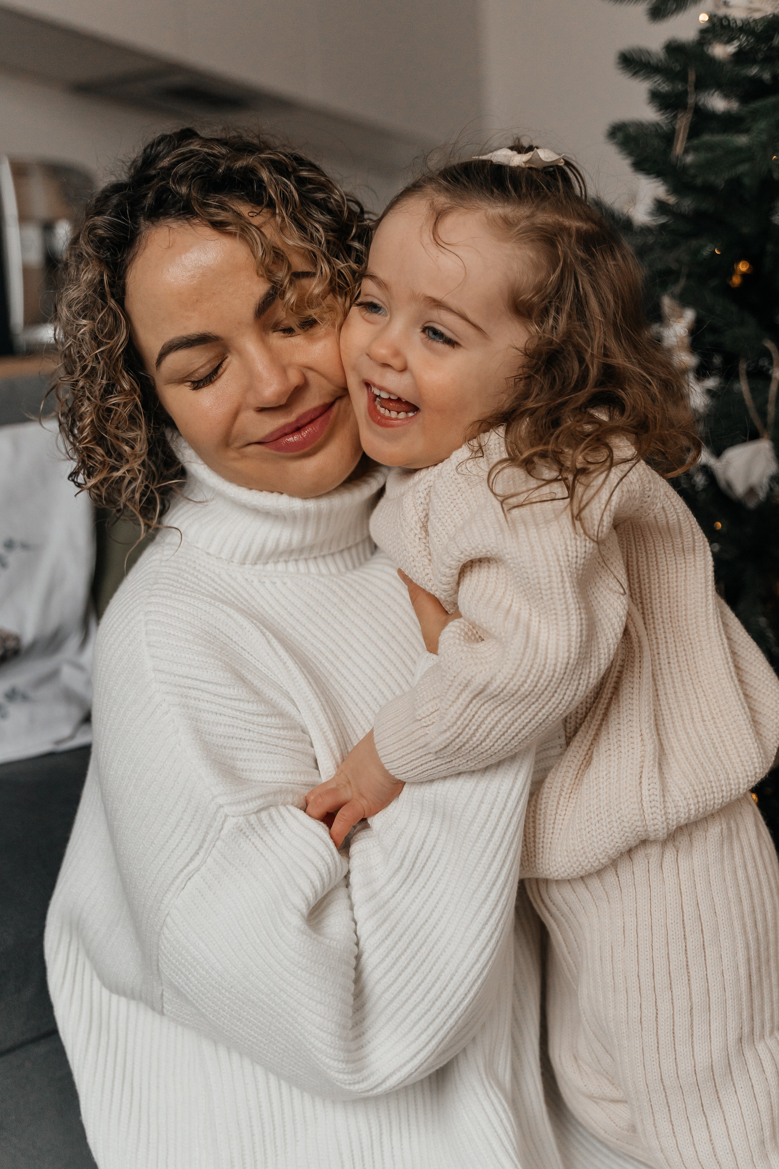 Максим, Катя, Лена и Ева. Волик Мария