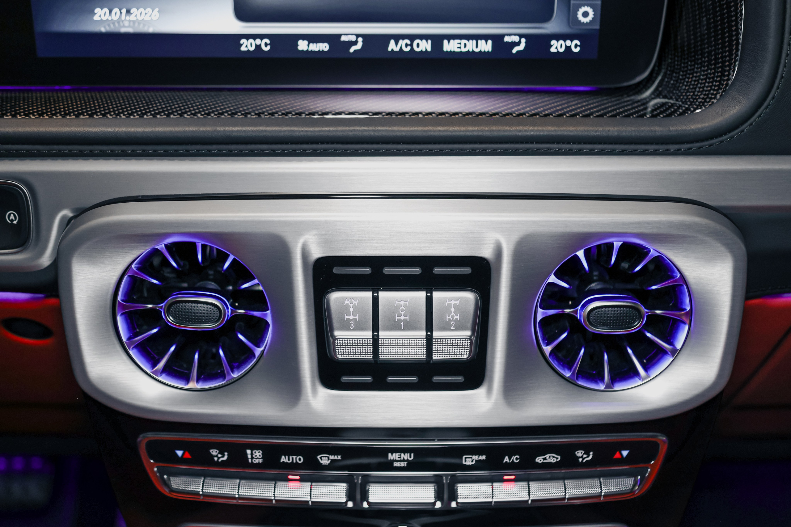 2022 MERCEDES BENZ G63 AMG $235,000 / 16,414 KM ODOMETER. Mixturecaptures