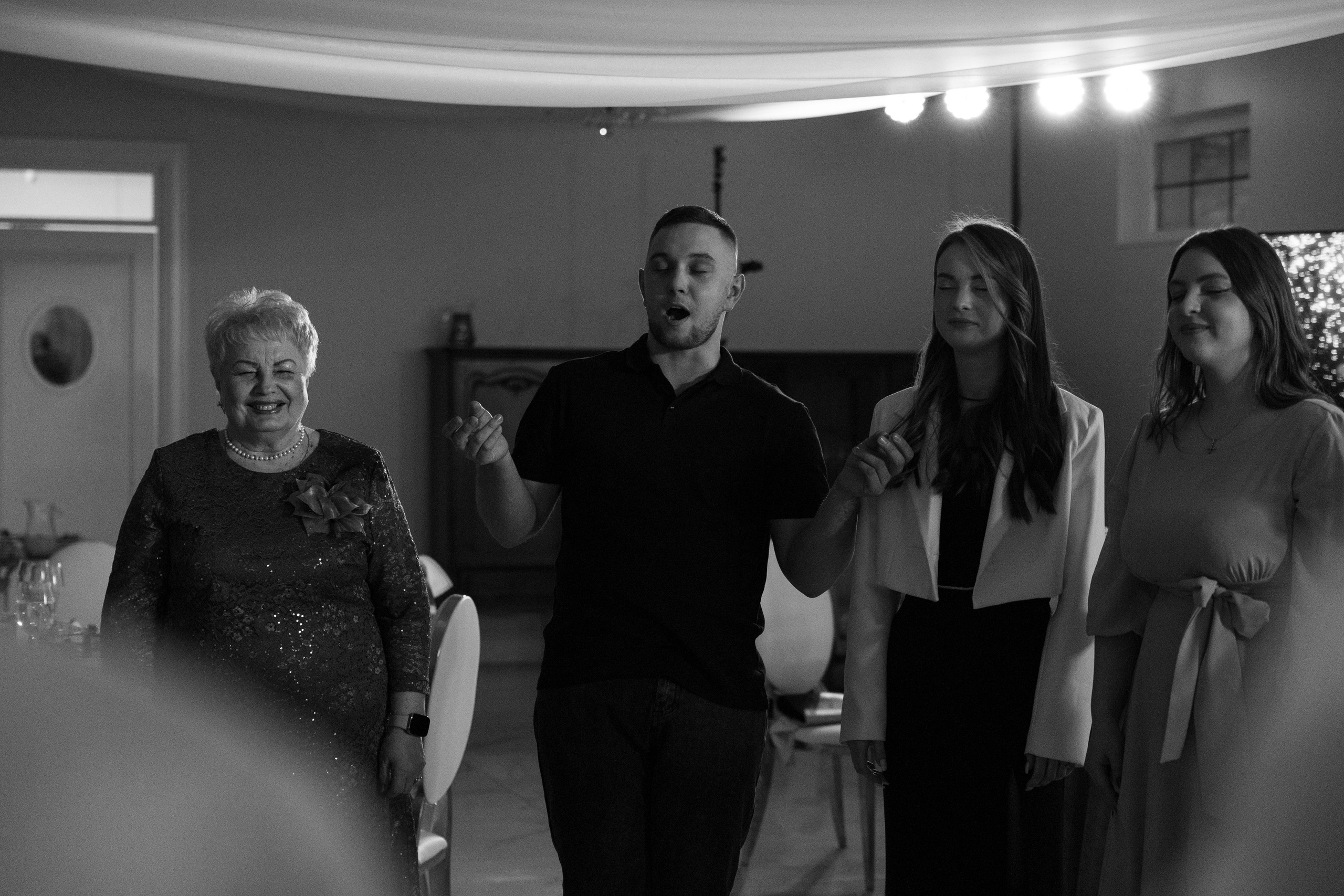 Банкет Усадьба зал «Конюшня». Свадебный фотограф Калининград