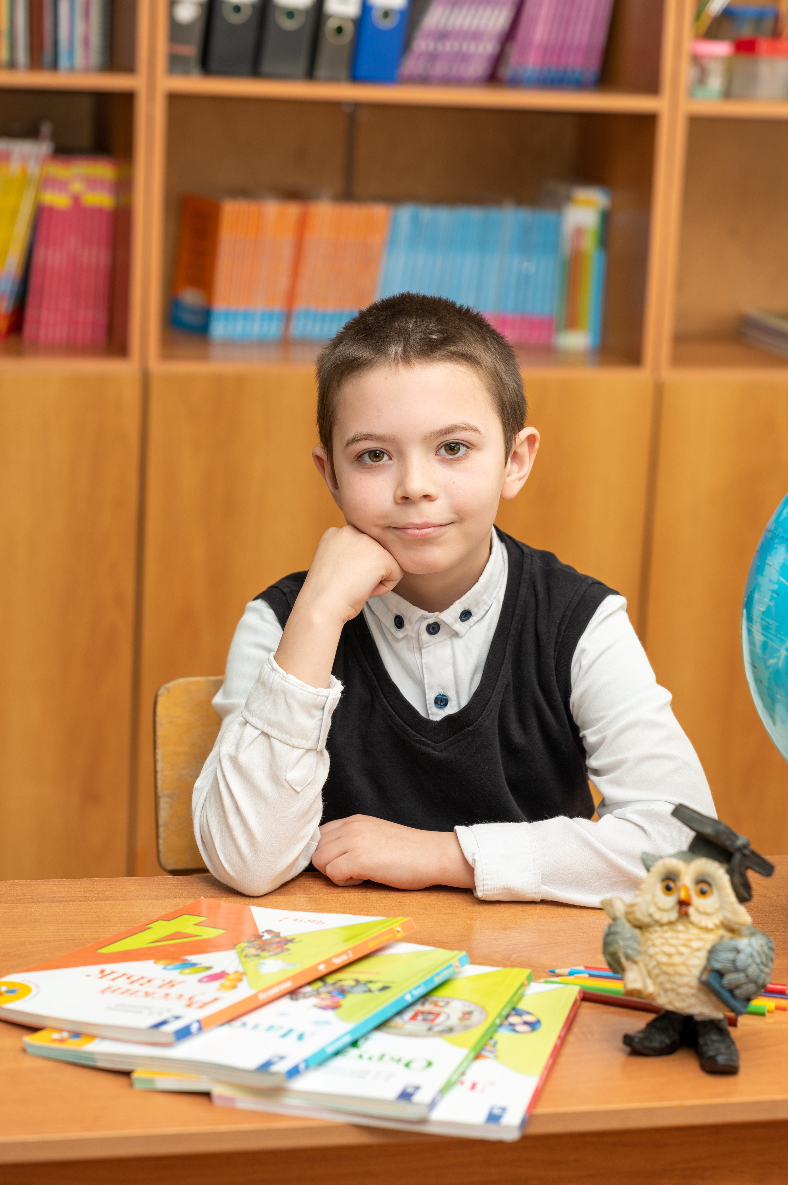 Школьная фотосессия в Туле. Портретный, семейный, свадебный фотограф. Бизнес, контент съёмка. Тула