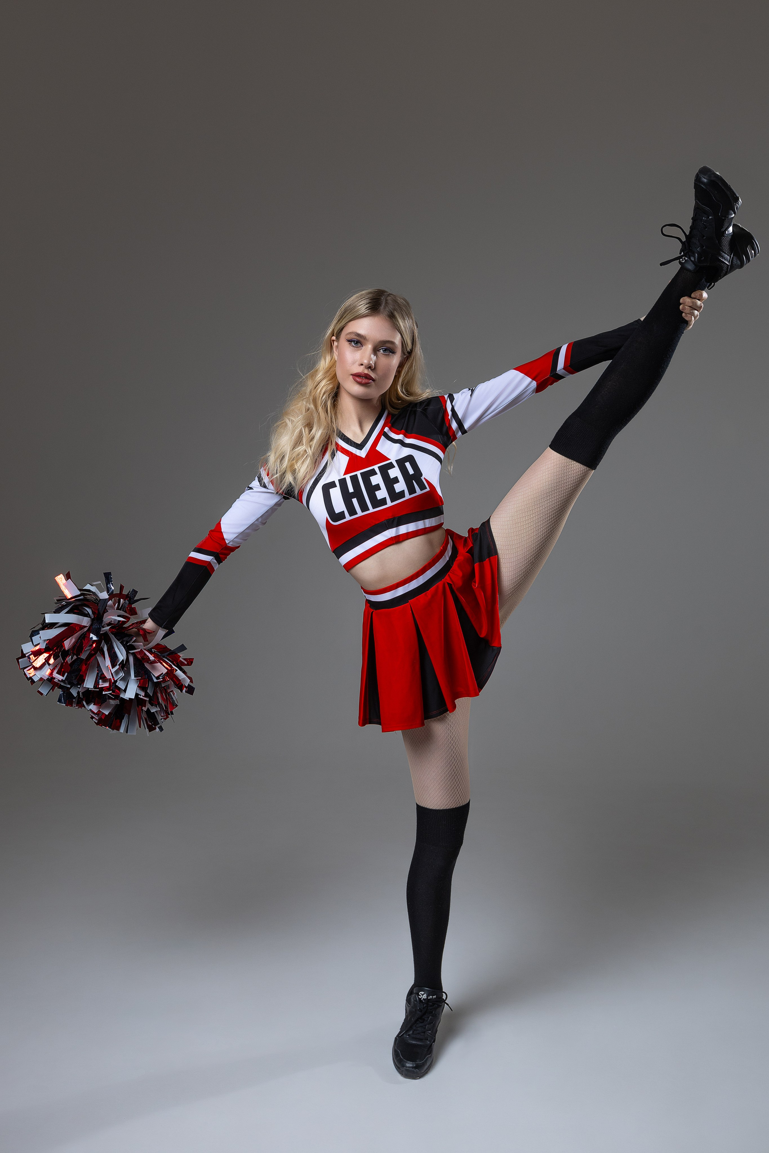 Контент-съёмка для CHEERLEADING REACTIVE. Репортажный фотограф Екатеринбург | Яркий, качественный репортаж | Концерты, клубы, репортаж, праздники, корпоративы