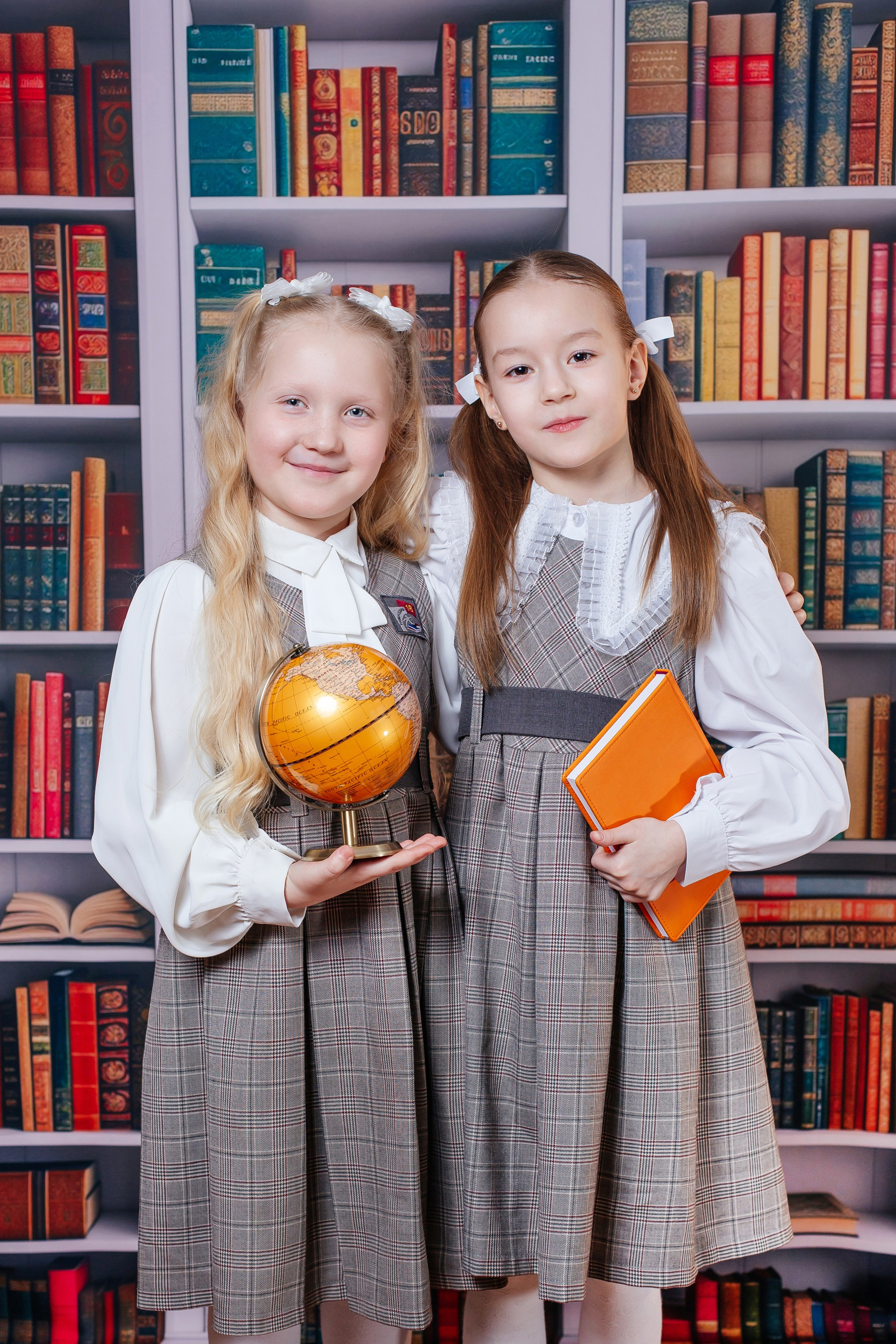 Стеллаж. Выездной проект. Фото дети. Выпускные альбомы Нижний Тагил