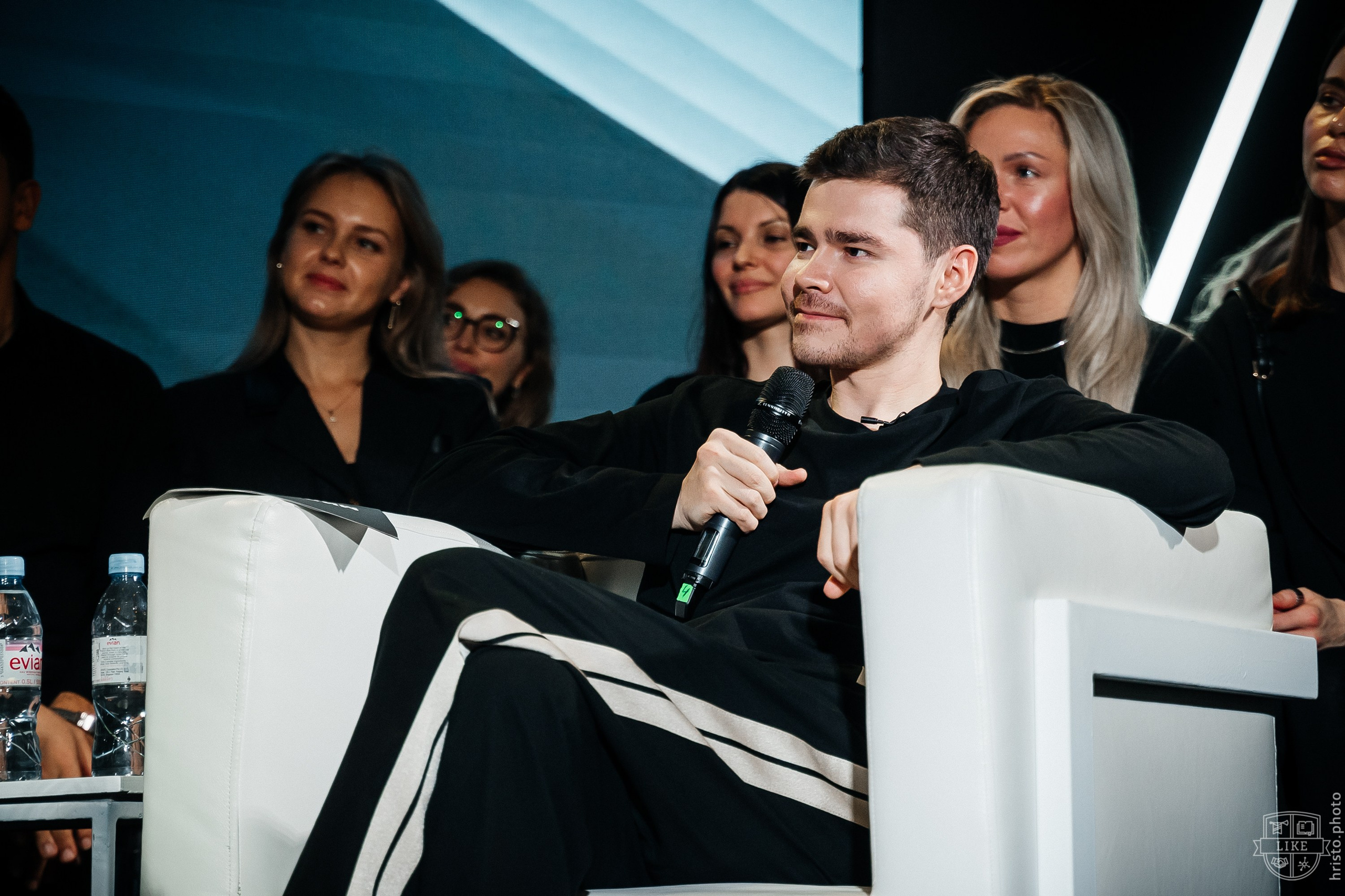 Миллиарды. Христолюбов Евгений Фотограф Москва