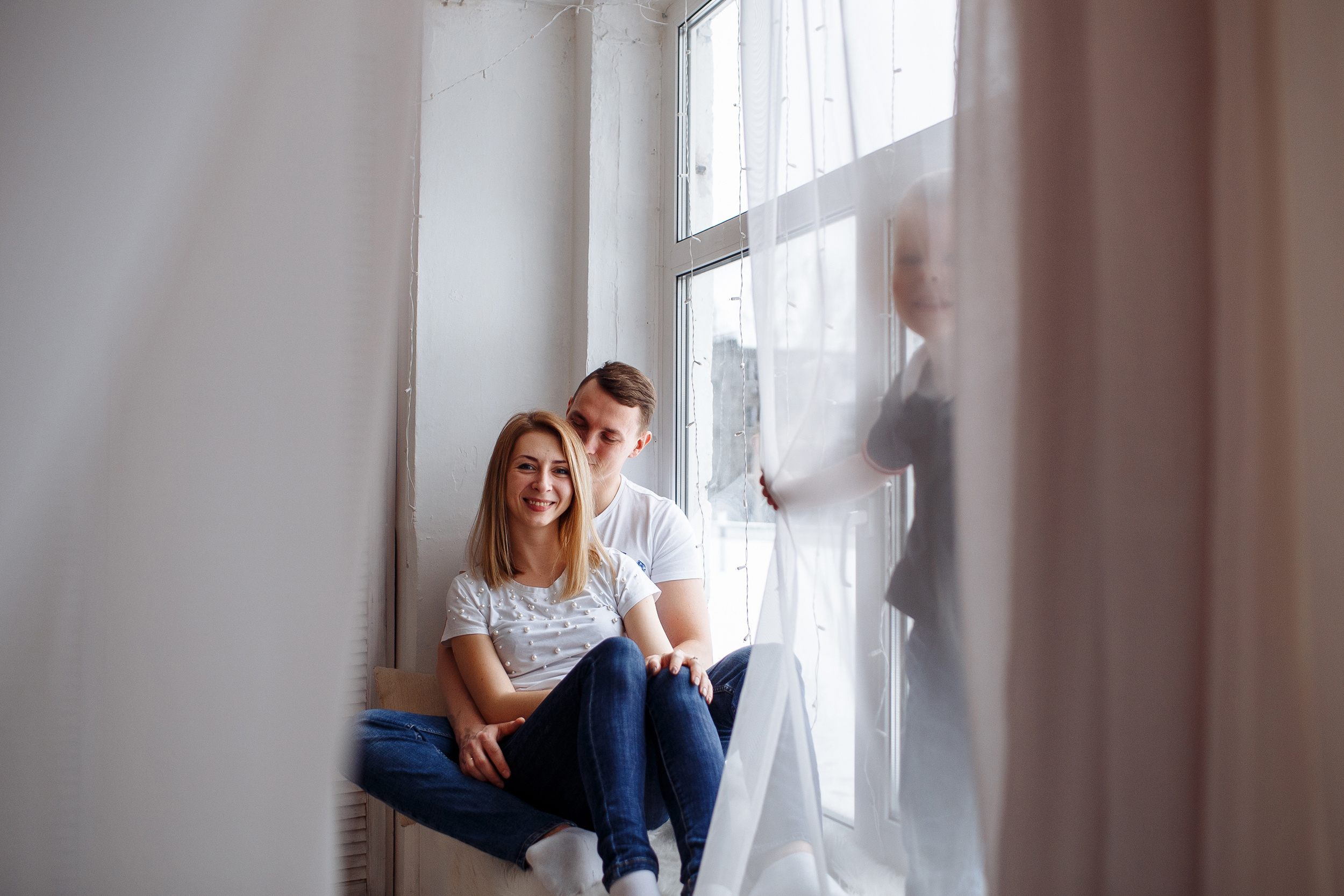 Непоседа Дима и его родители. Свадебный и семейный фотограф в Твери, Москве, Санкт-Петербурге