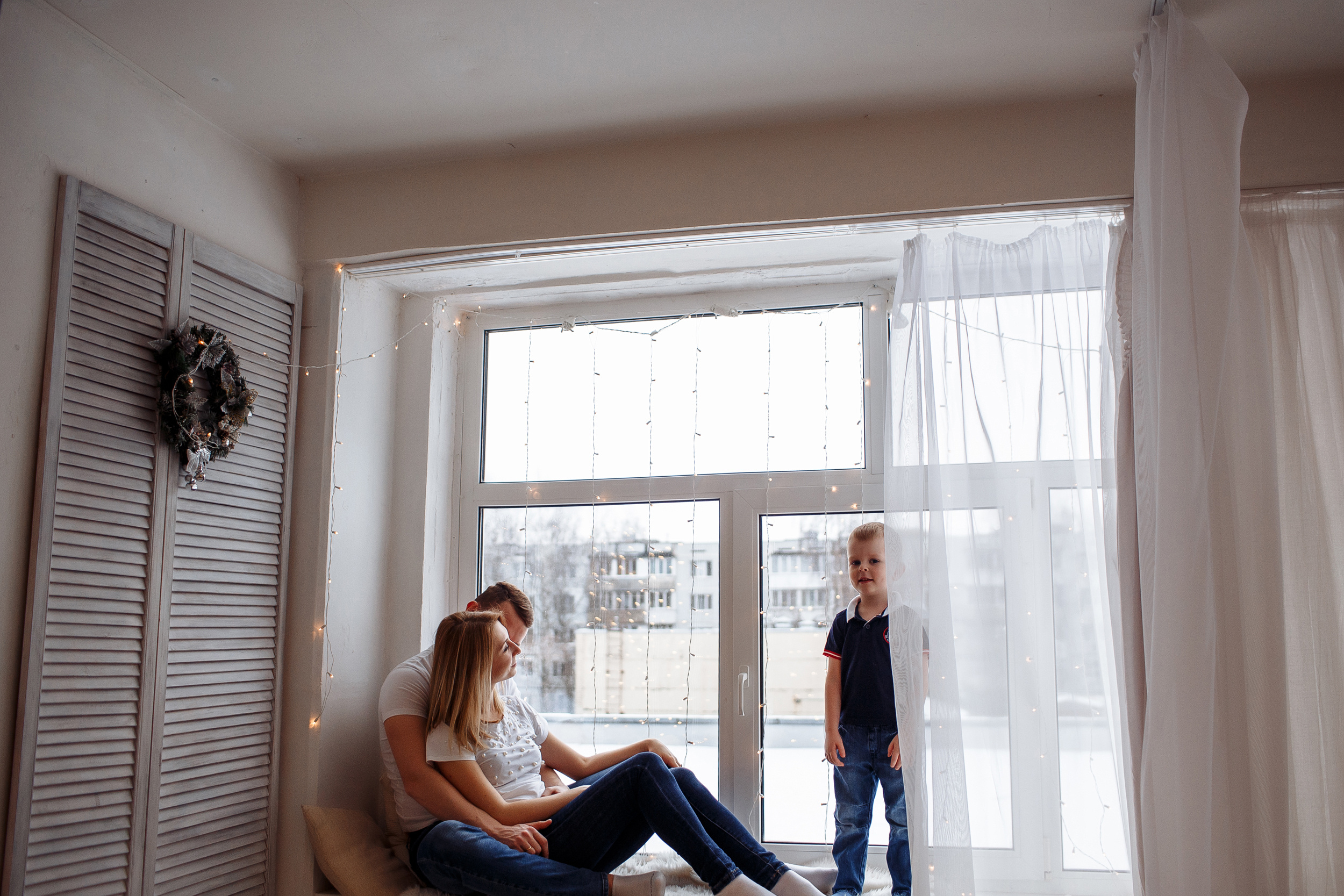 Непоседа Дима и его родители. Свадебный и семейный фотограф в Твери, Москве, Санкт-Петербурге