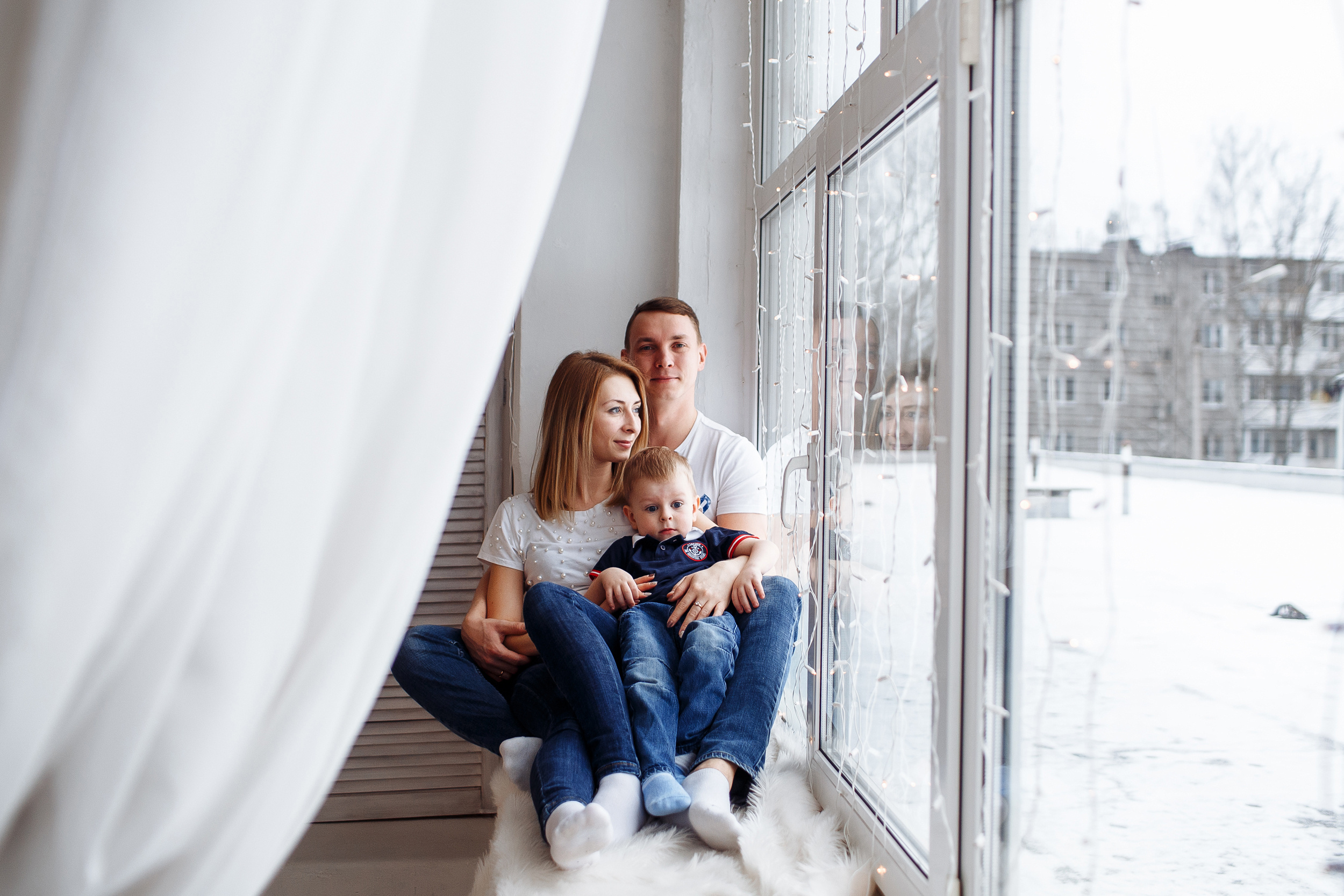 Непоседа Дима и его родители. Свадебный и семейный фотограф в Твери, Москве, Санкт-Петербурге