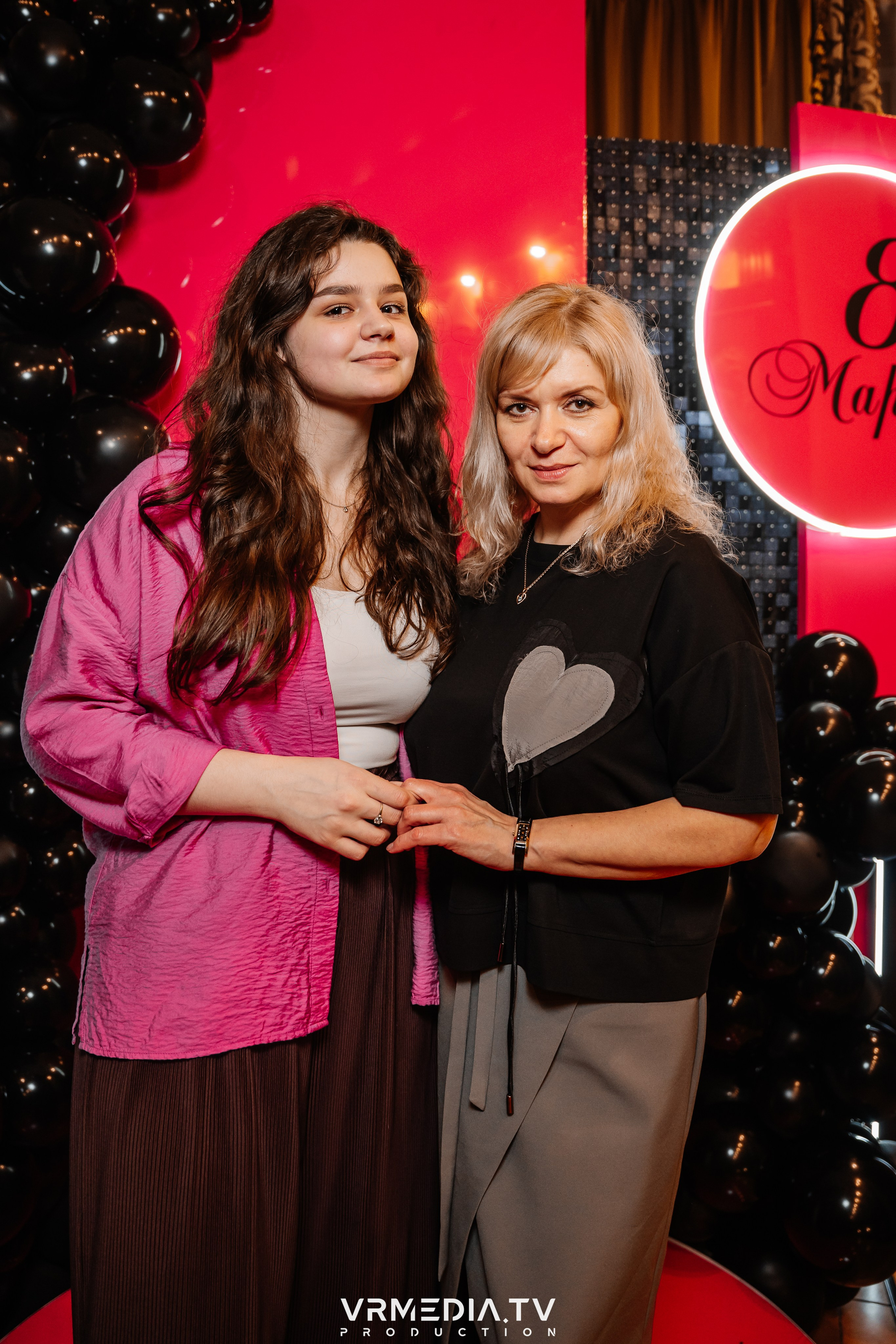 Международный женский день в ресторане «Лазурный берег»