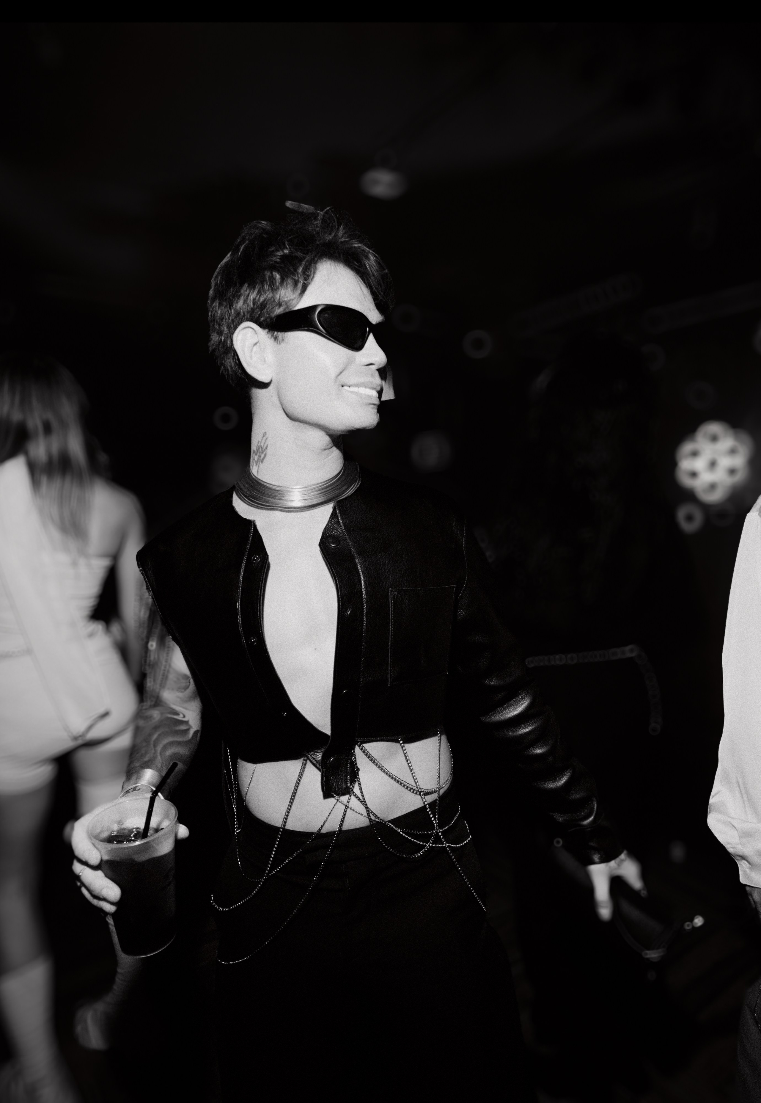 ILLEGAL FRIENDS MIRAGE. ФОТОГРАФ НА МЕРОПРИЯТИЕ ОТ СОЛЬ МЕДИА PRODUCTION