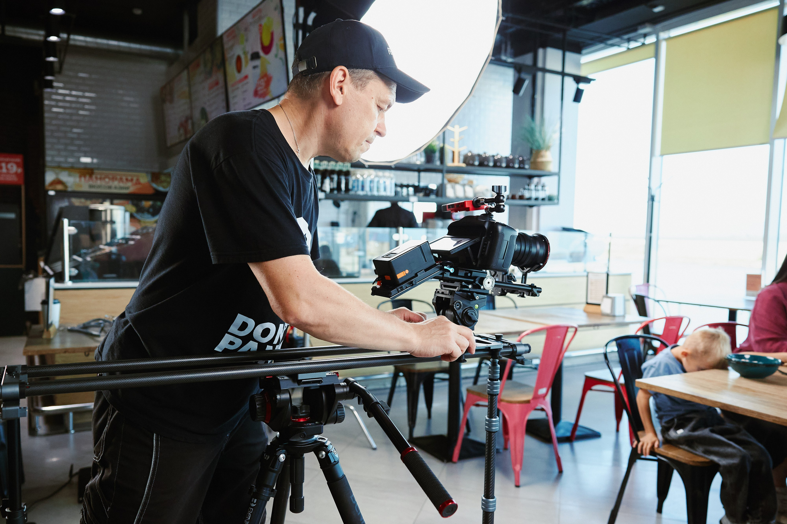 СОЛЬ PRODUCTION БЭК (BROSKO). ФОТОГРАФ НА МЕРОПРИЯТИЕ ОТ СОЛЬ МЕДИА PRODUCTION