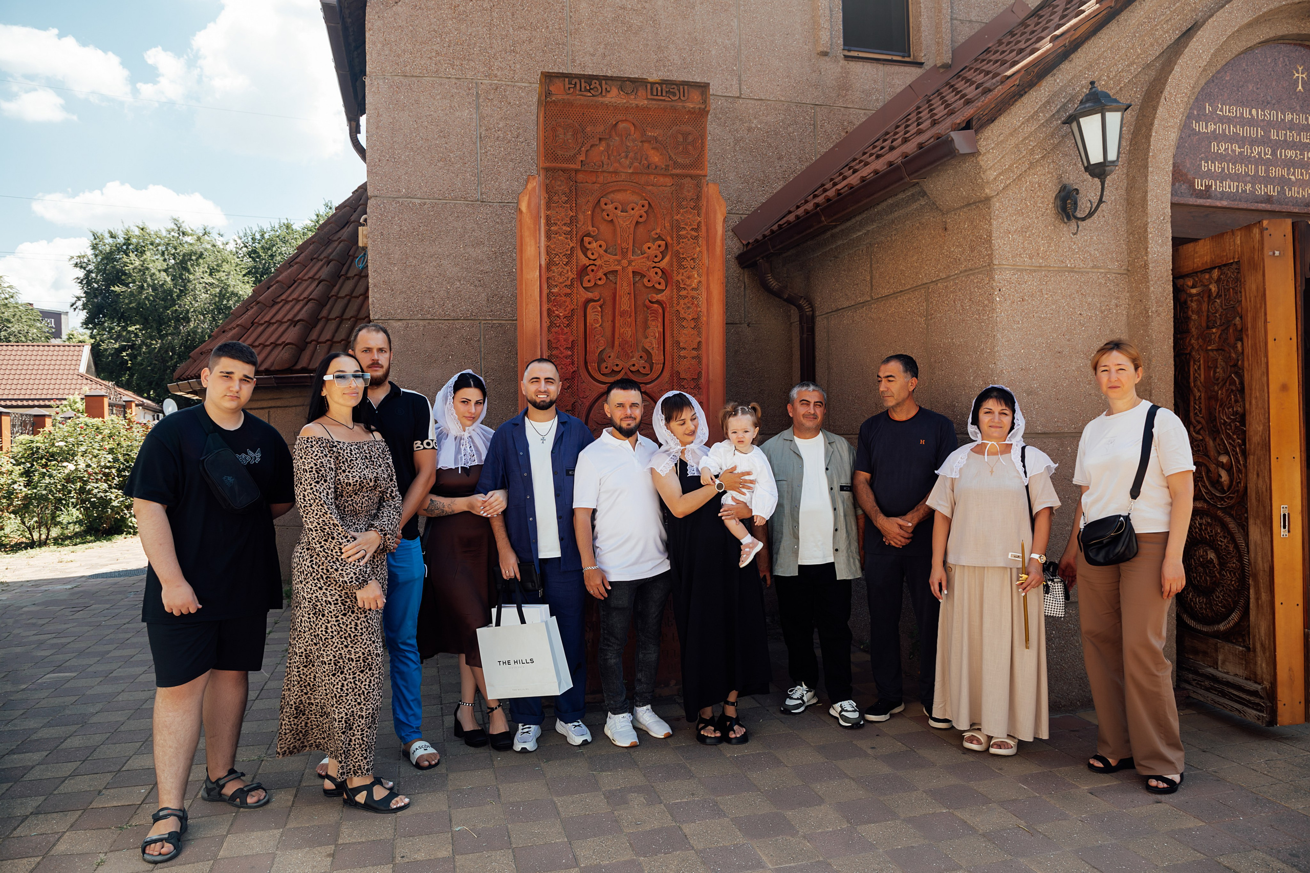 Крещение. Армянская церковь. Свадебный и семейный фотограф/видеограф в Краснодаре Наталья Осинская