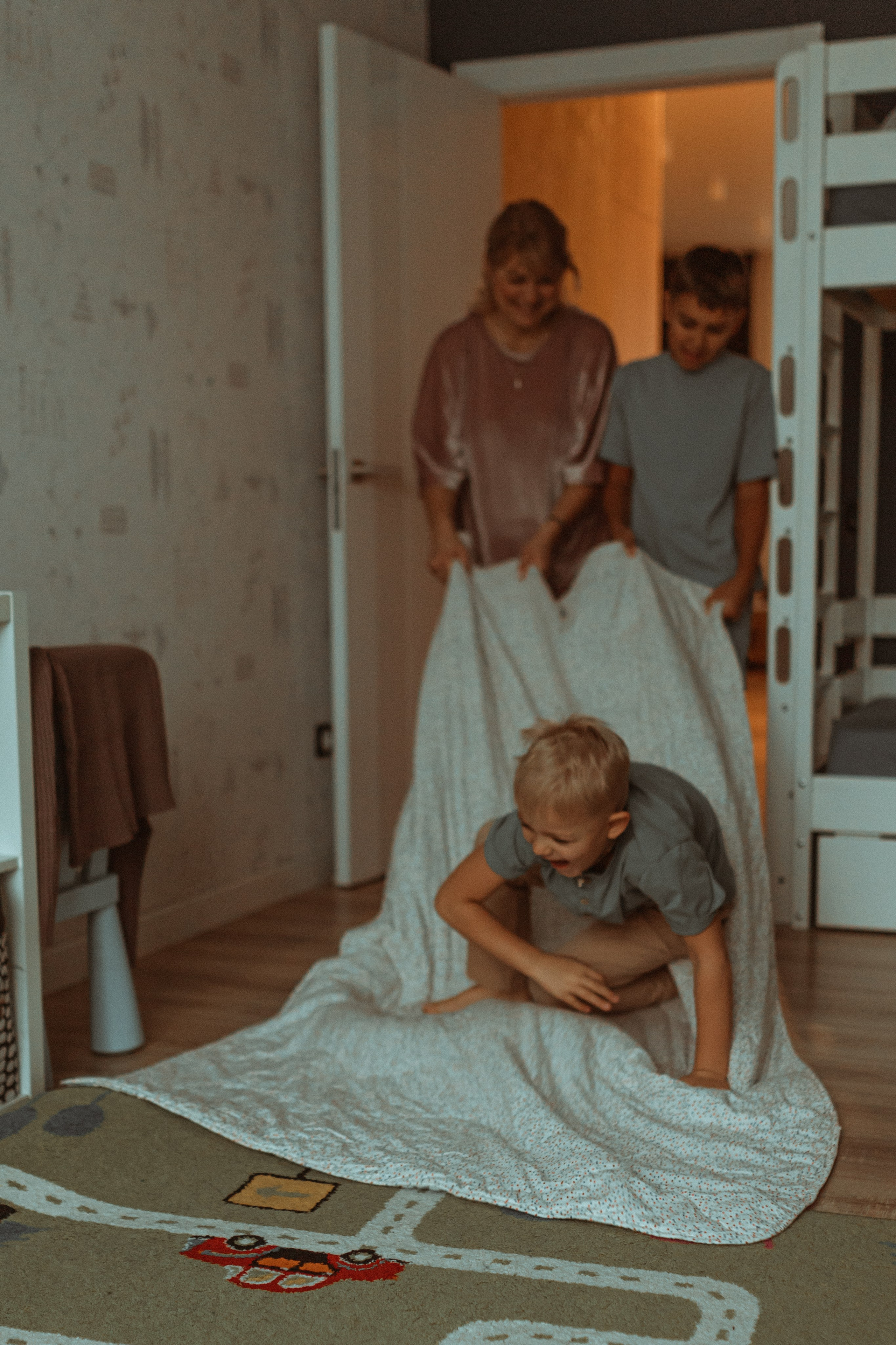 Лена, Богдан и Владимир. Семейный фотограф lifestyle в Новосибирске Елена Шпилевая