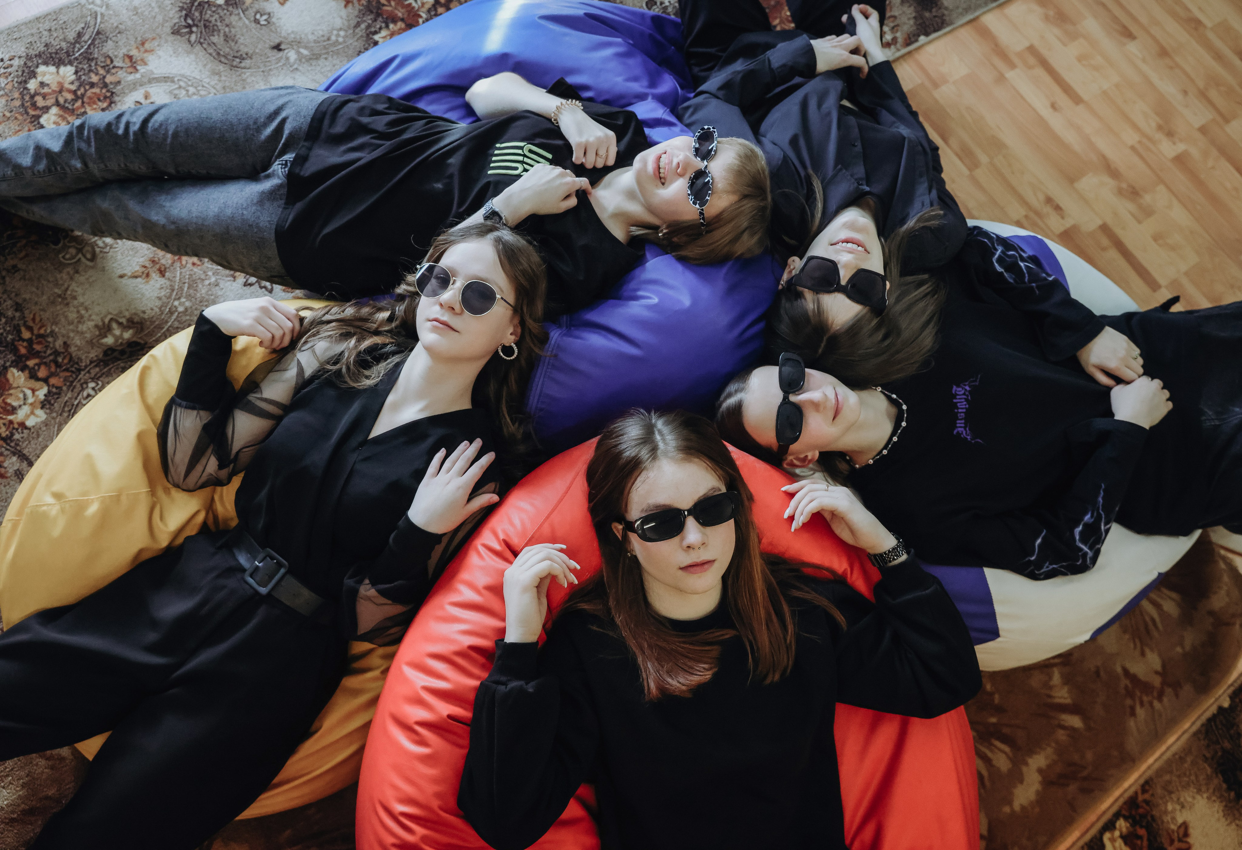 Школьники. Мультифотограф Динара Ахмедзянова